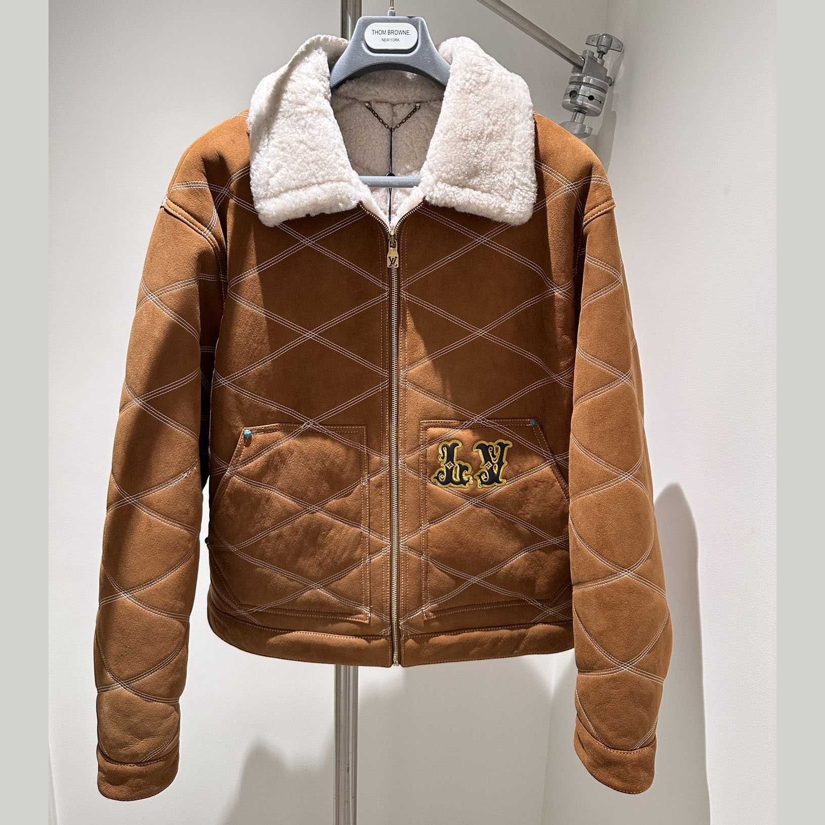 Louis Vuitton Embroidered Shearling Workwear Blouson   1AFXIP - FashionPlug