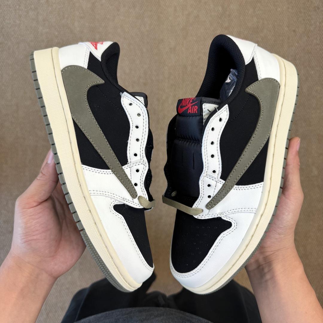 Air Jordan AJ1 Low Sneaker   DZ4137-106 - FashionPlug