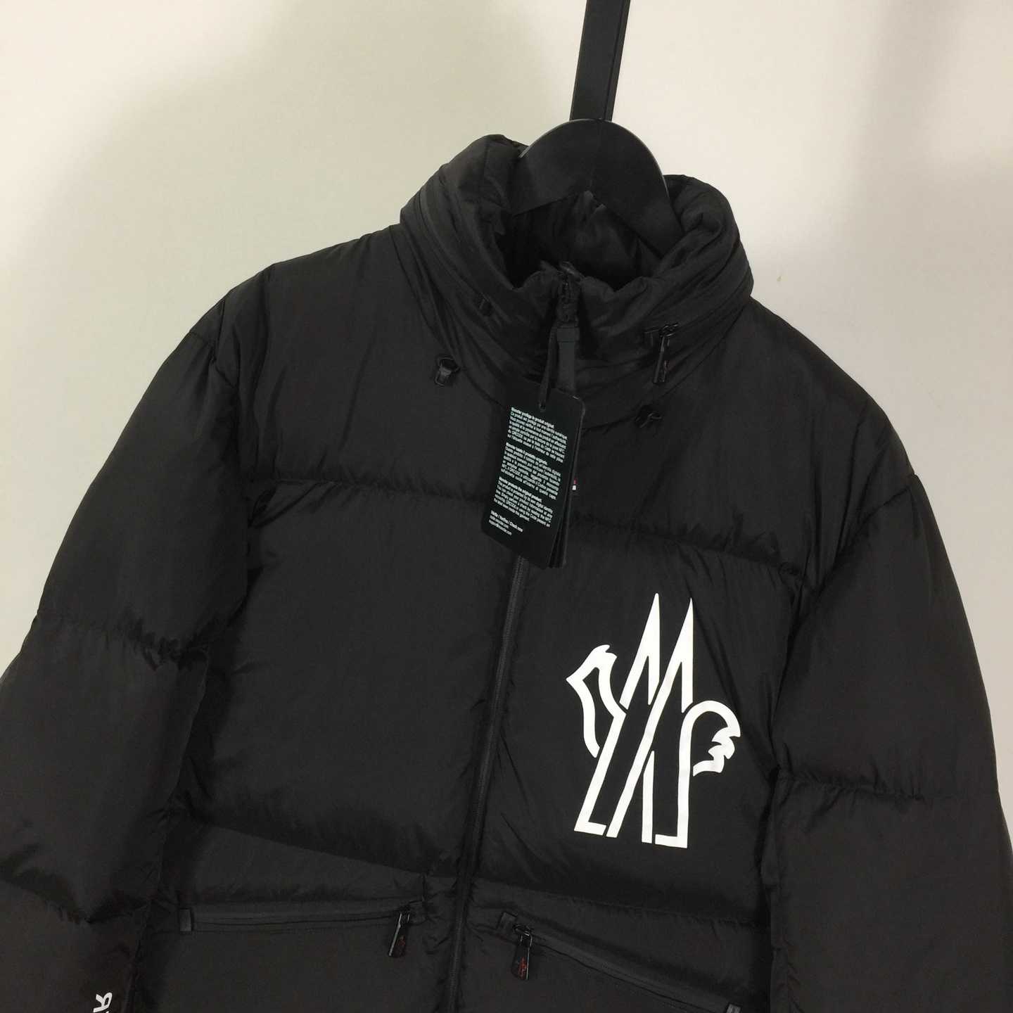 Moncler Verdons Short Down Jacket - FashionPlug