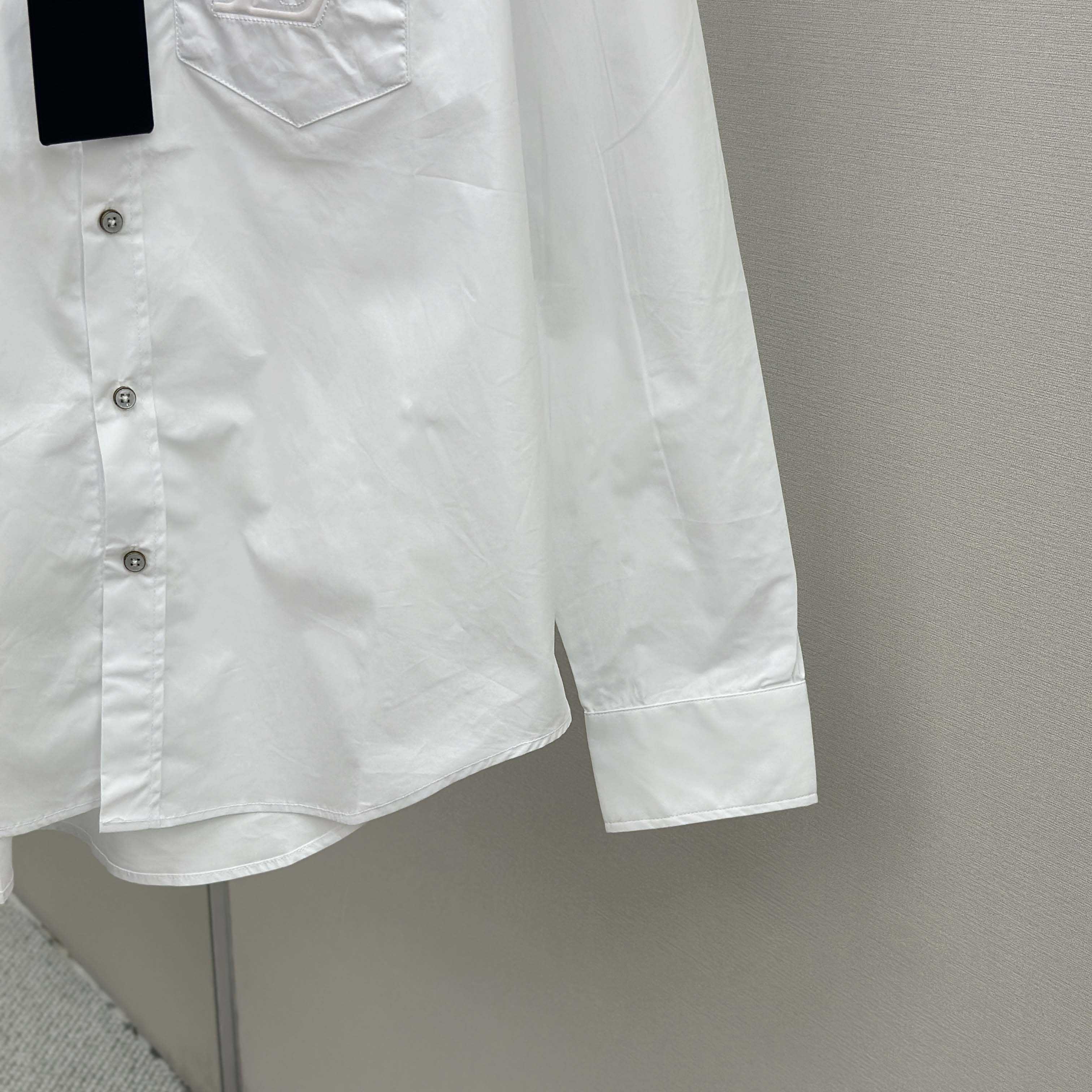 Louis Vuitton Embossed Signature Long-Sleeved Cotton Shirt   1AHVY7 - FashionPlug