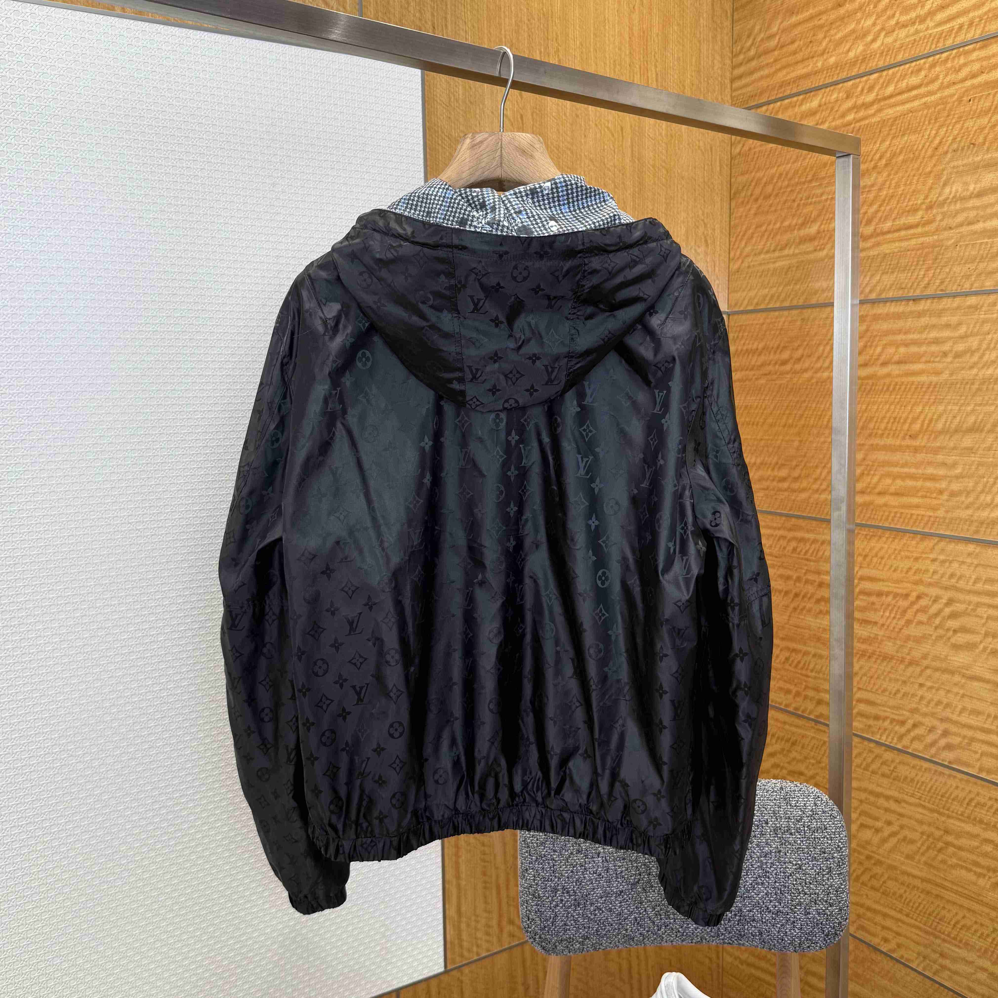 Louis Vuitton Monogram Reversible Windbreaker   1AJBF8 - FashionPlug