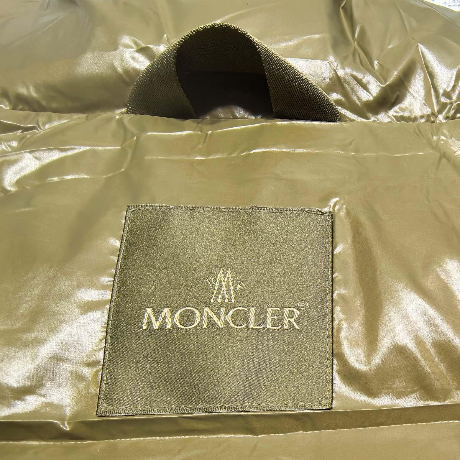 Moncler Lipsi Down Vest - FashionPlug