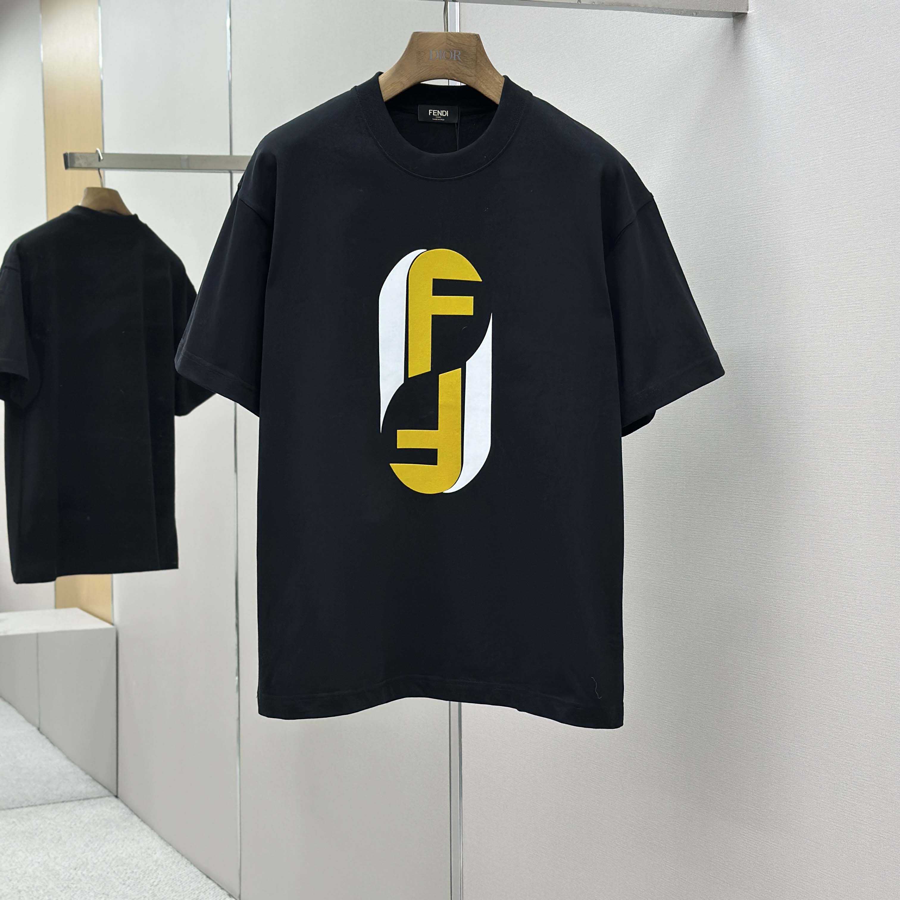Fendi Cotton T-shirt - FashionPlug