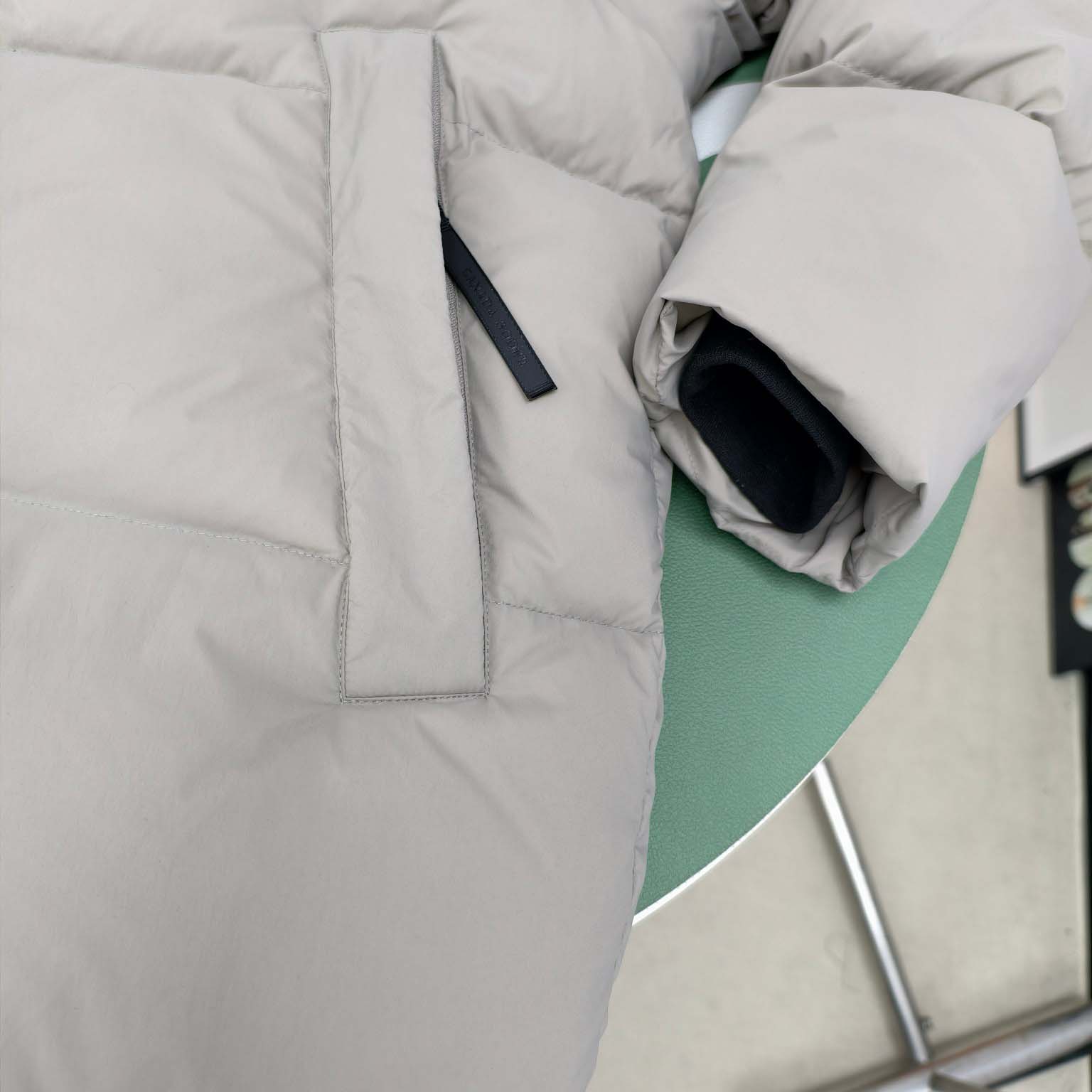 Canada Goose Crofton Puffer EnduraLuxe Black Label - FashionPlug