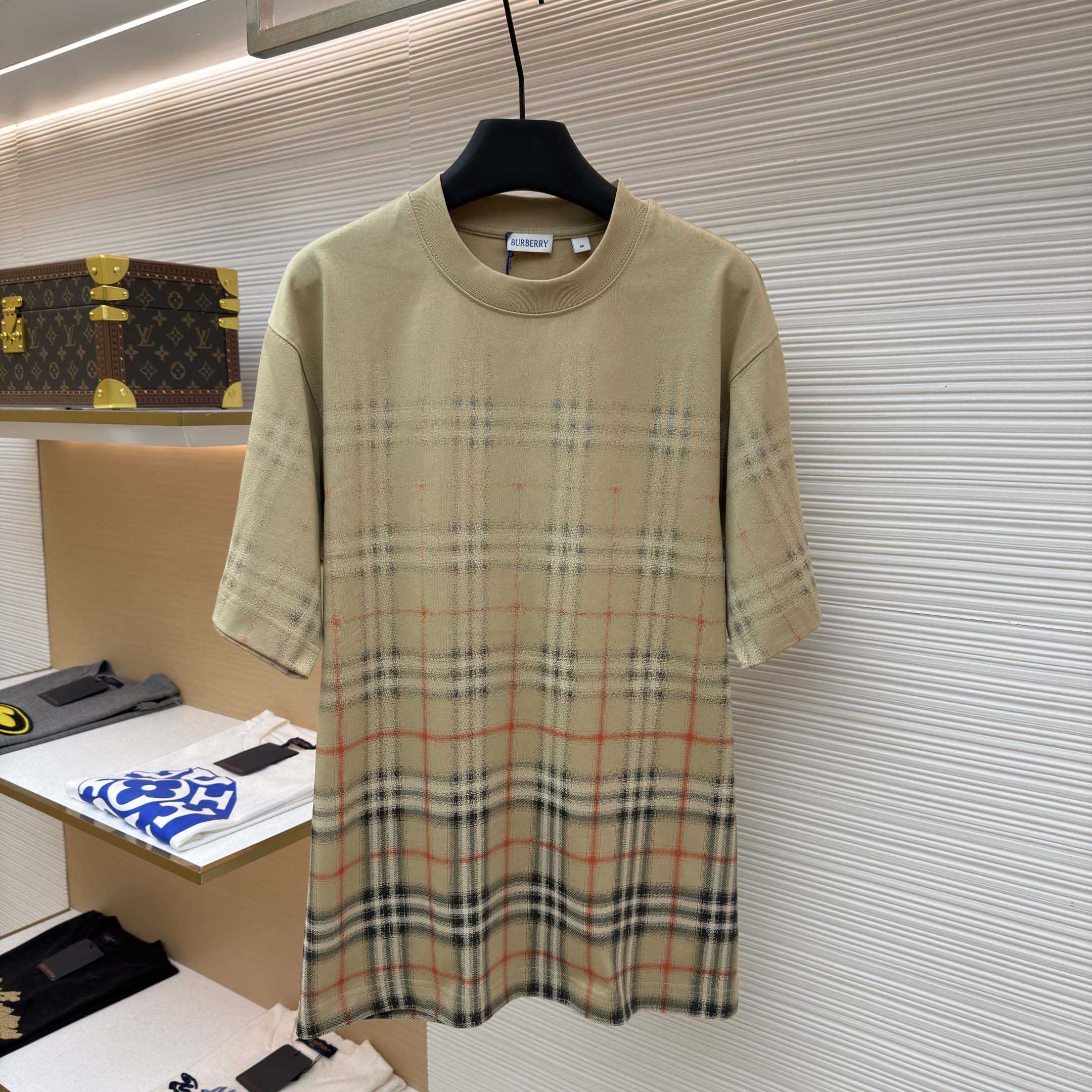 Burberry Gradient Check Cotton T-shirt - FashionPlug