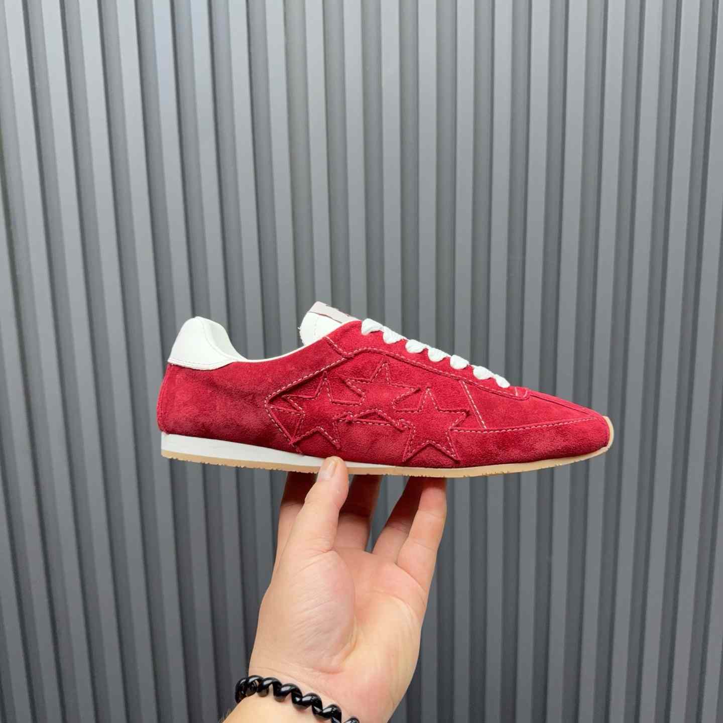 Amiri Pacific Flat - FashionPlug