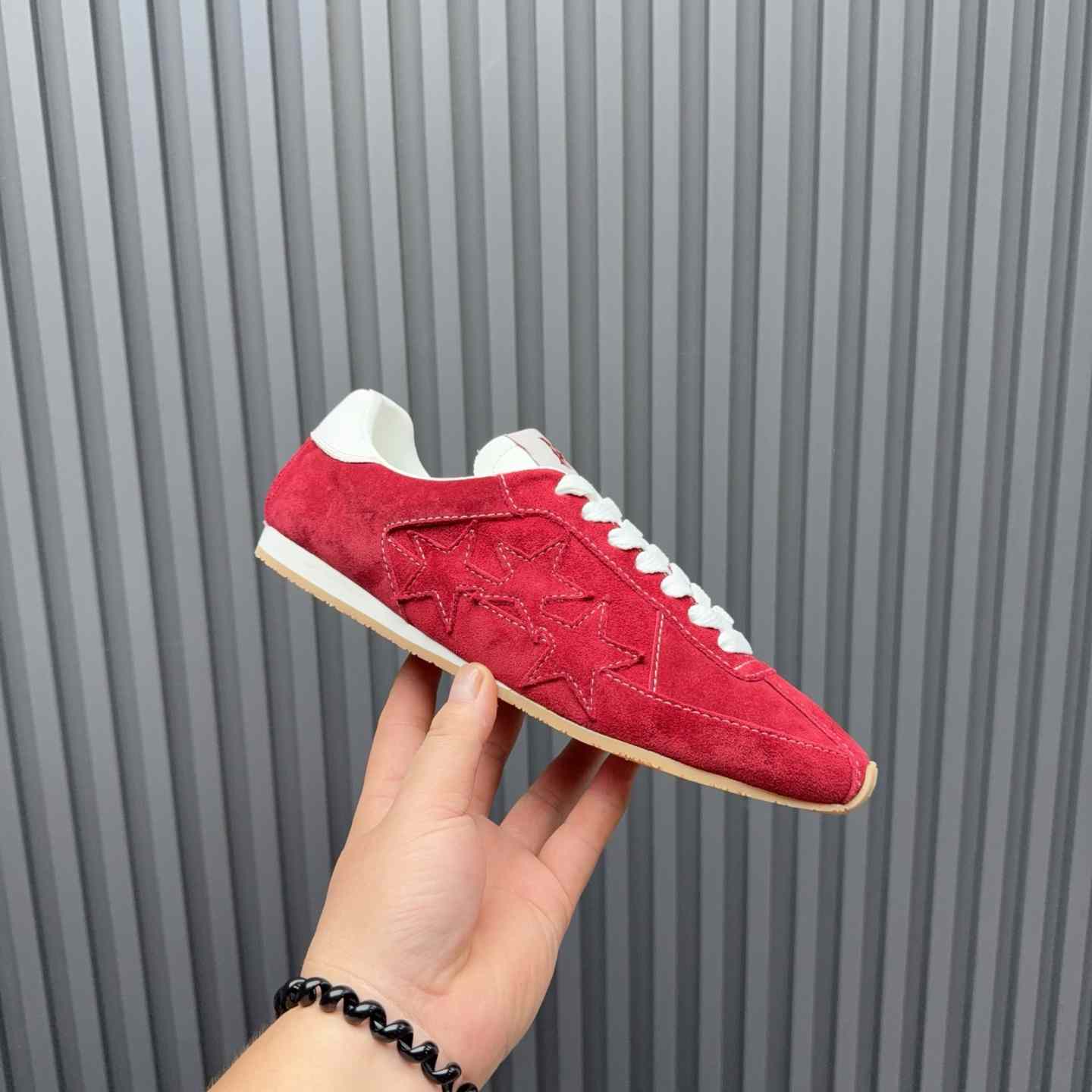 Amiri Pacific Flat - FashionPlug