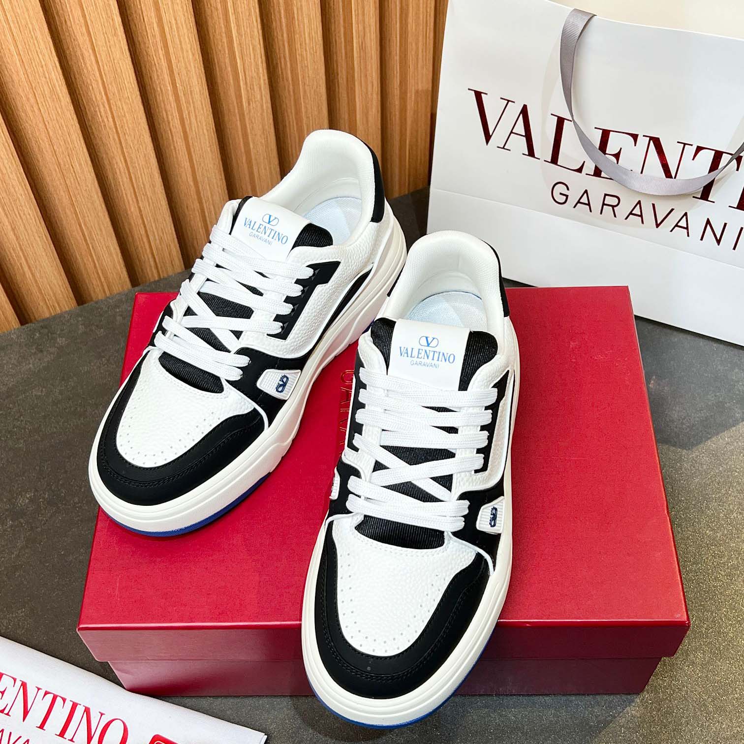 Valent Garavani One Stud XL low-top sneakers  - FashionPlug