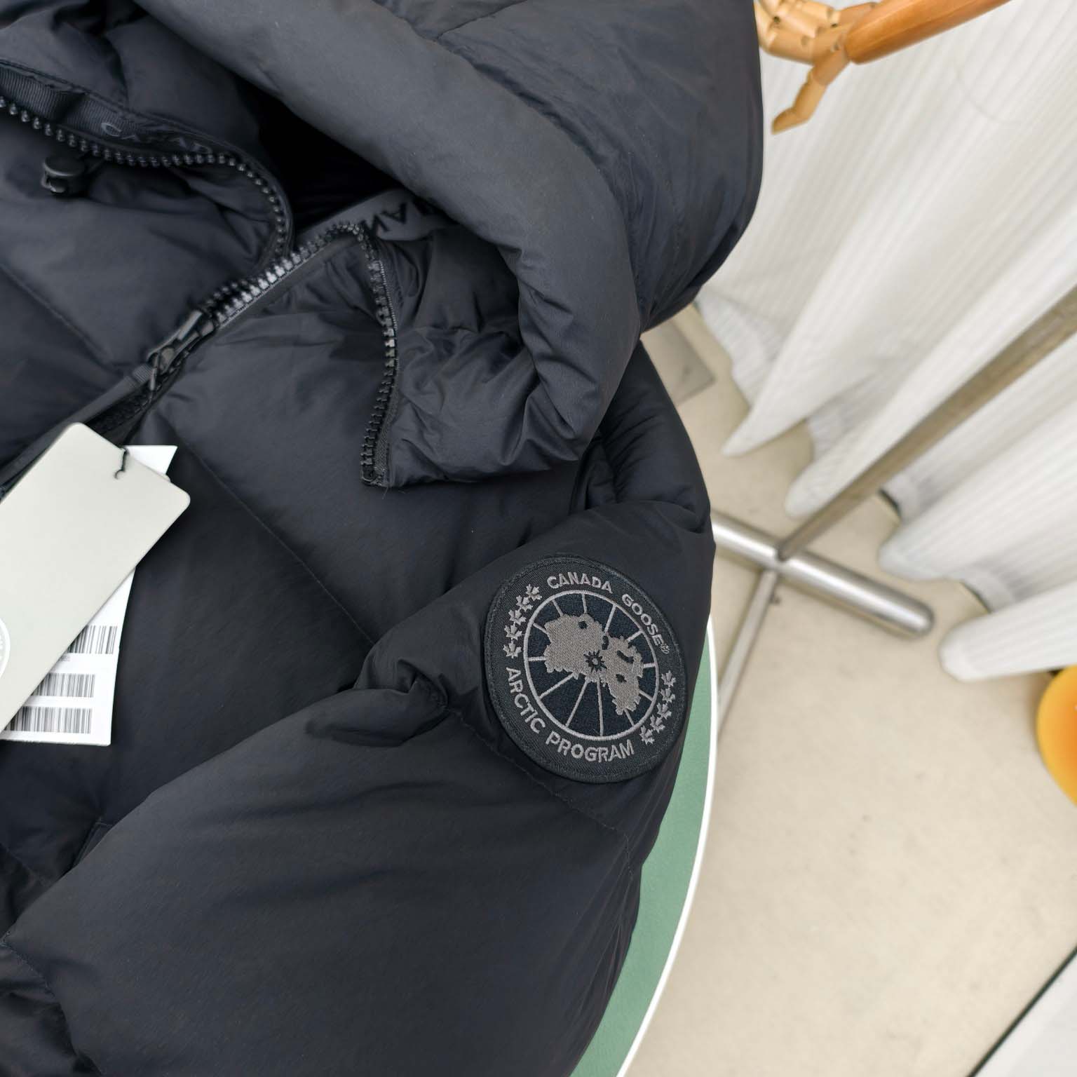 Canada Goose Crofton Puffer EnduraLuxe Black Label - FashionPlug