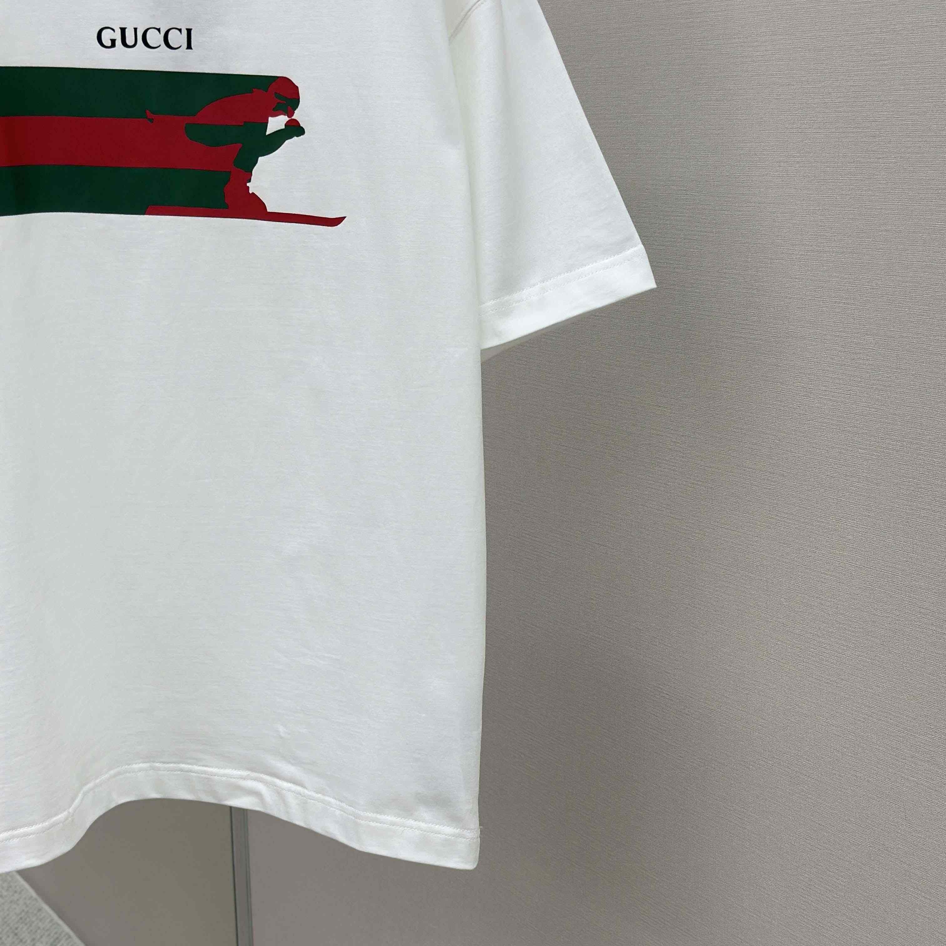 Gucci Cotton Jersey T-shirt With Print - FashionPlug
