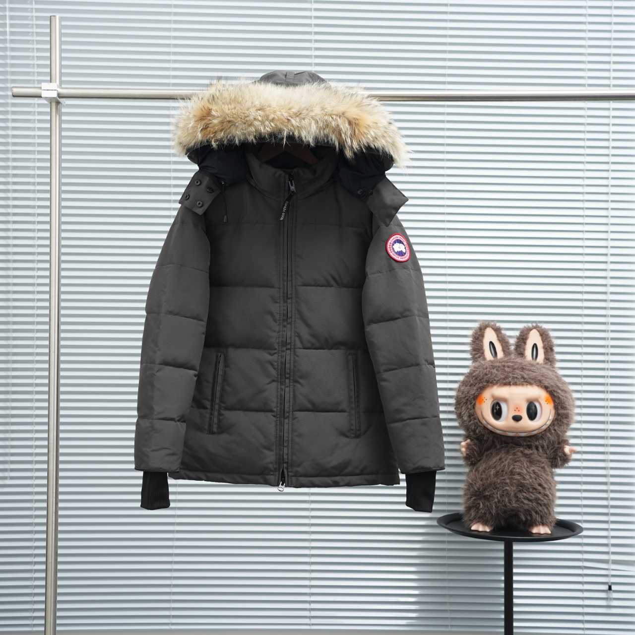 Canada Goose Chelsea Parka - FashionPlug