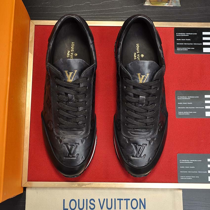 Louis Vuitton Sneaker        - FashionPlug