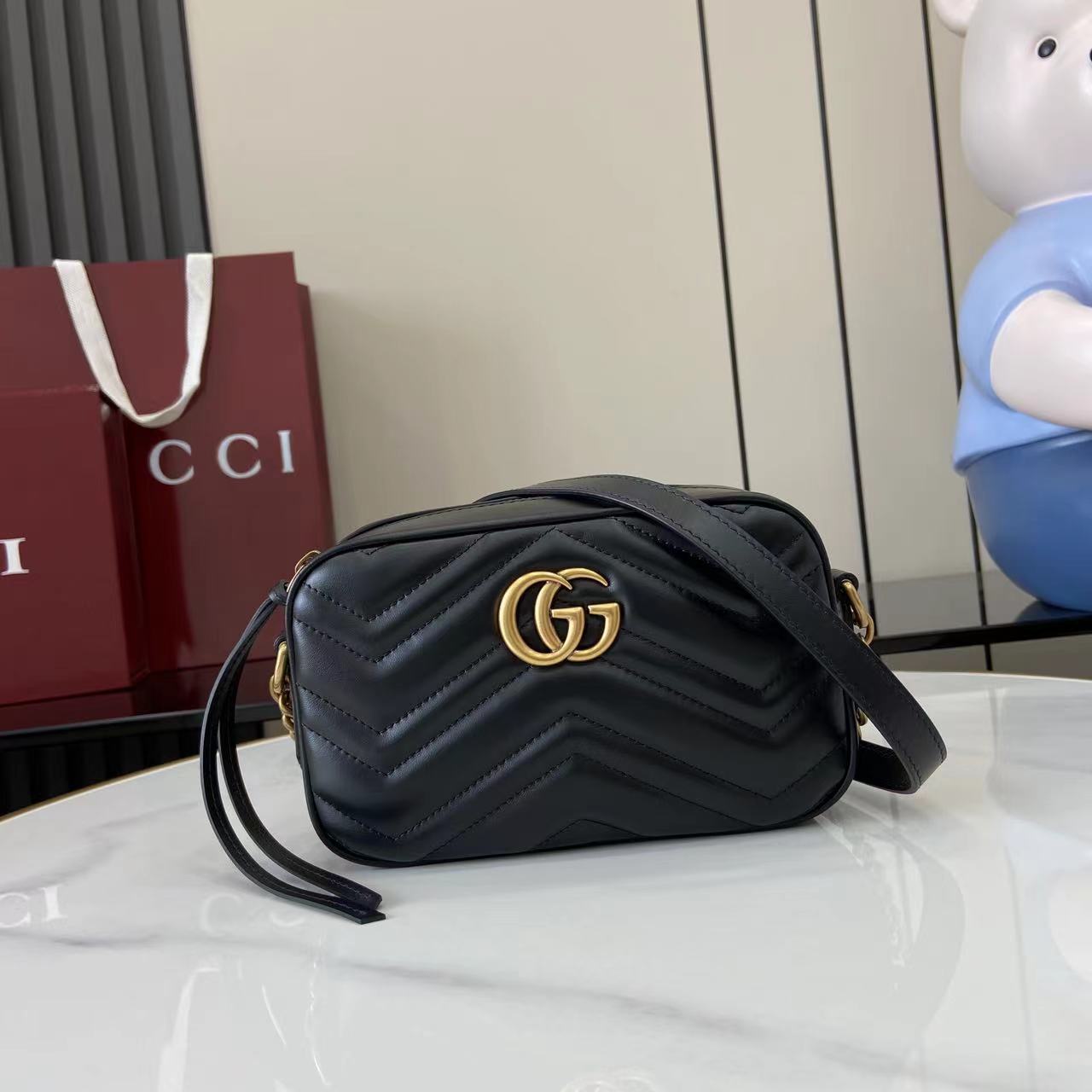 Gucci GG Marmont mini camera bag - FashionPlug
