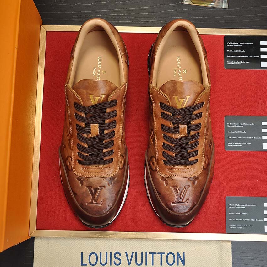 Louis Vuitton Sneaker        - FashionPlug