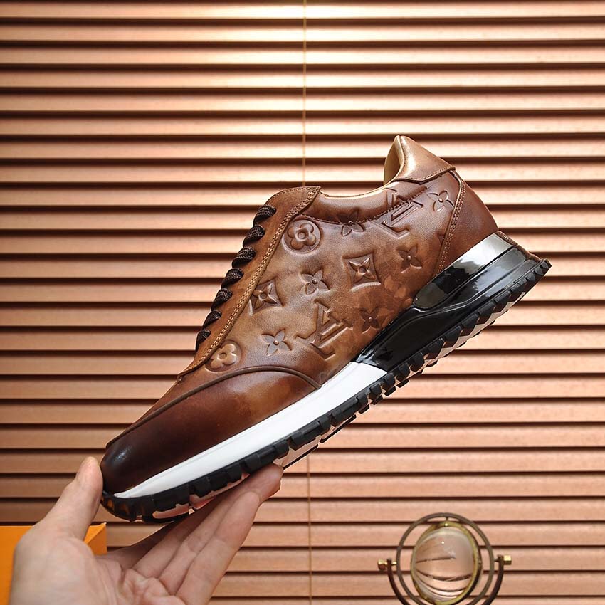 Louis Vuitton Sneaker        - FashionPlug