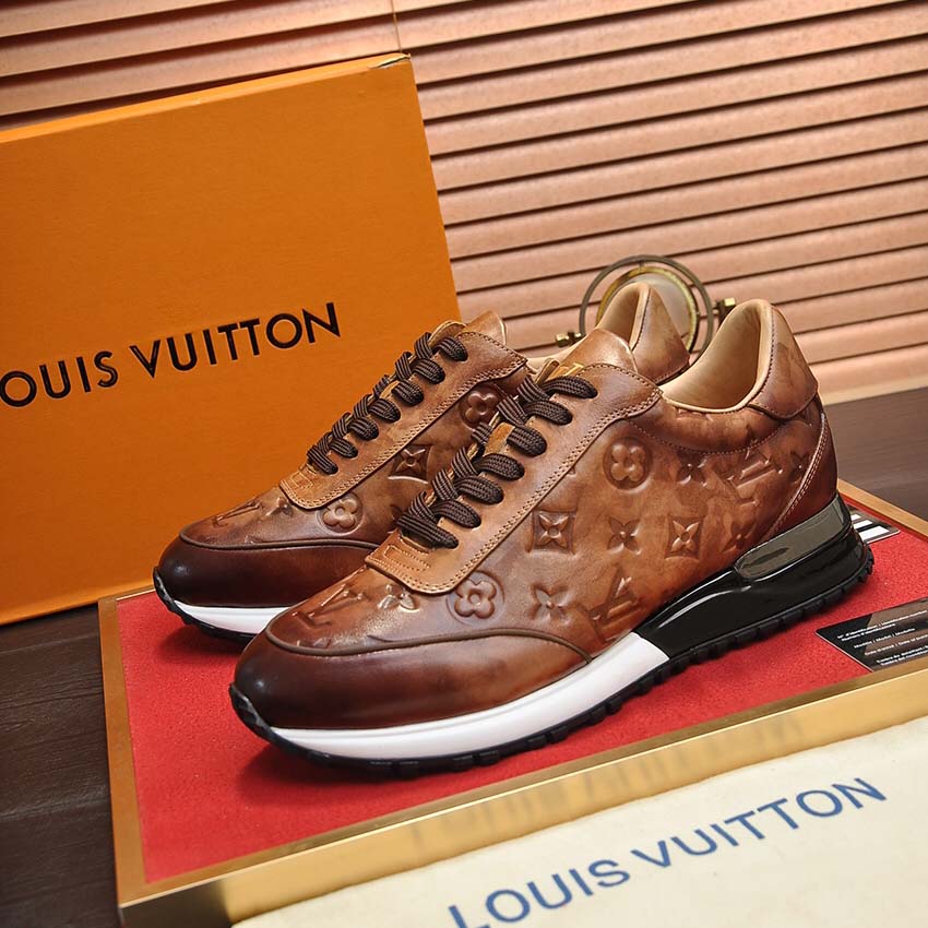 Louis Vuitton Sneaker        - FashionPlug