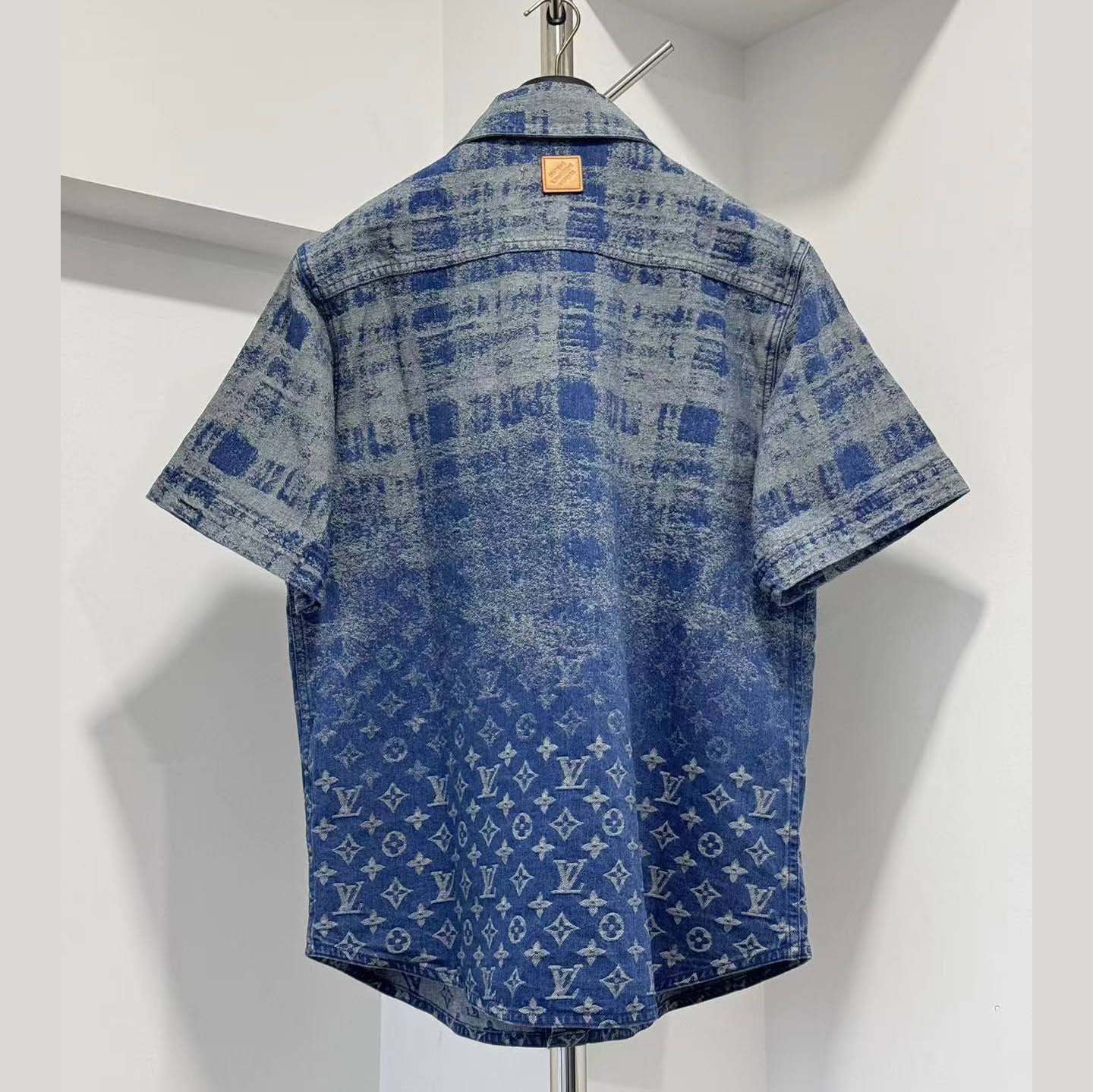 Louis Vuitton Denim Short-Sleeved Shirt - FashionPlug