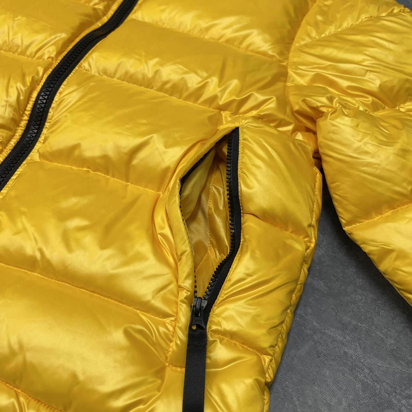 Nike Short Down Jacket - FashionPlug
