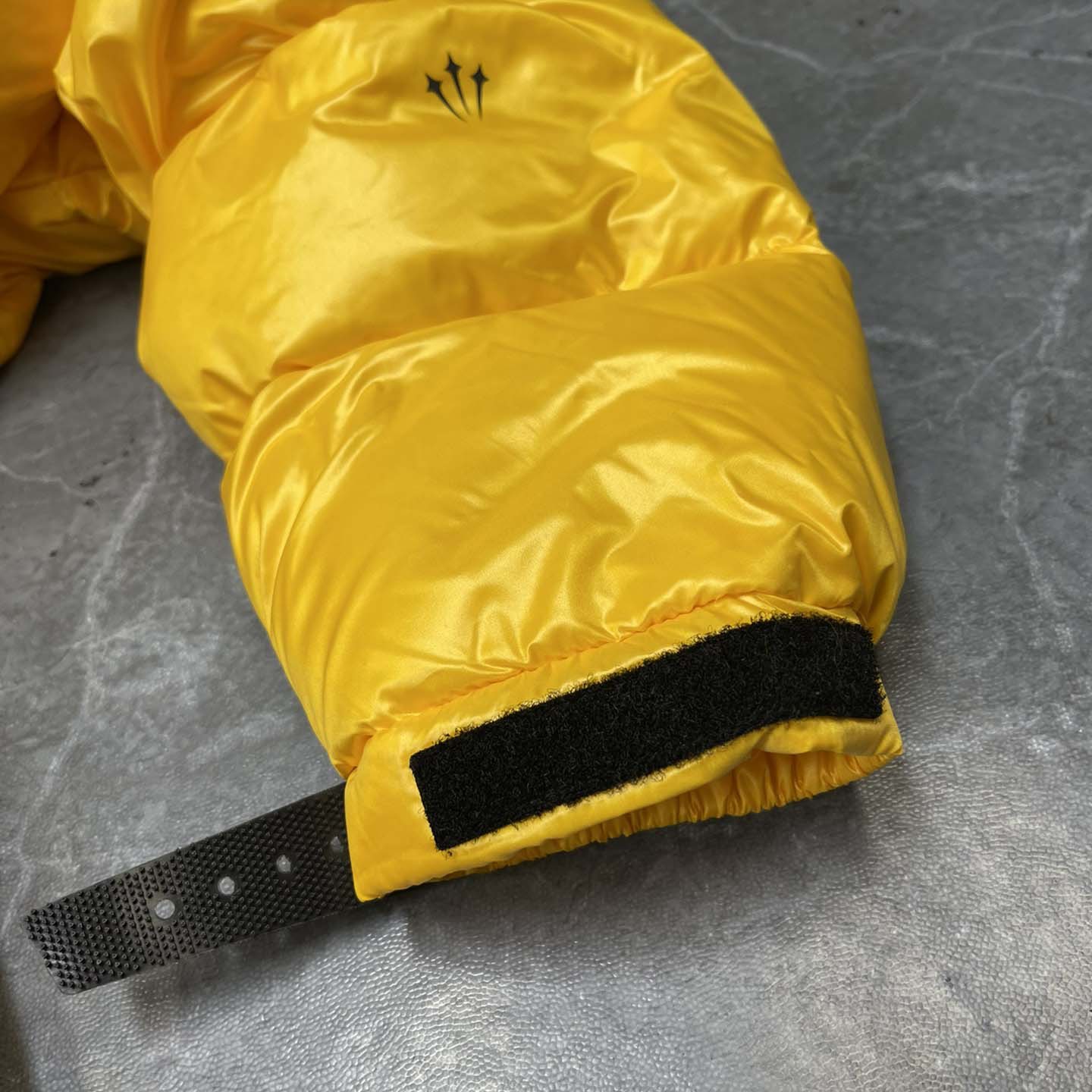 Nike Short Down Jacket - FashionPlug