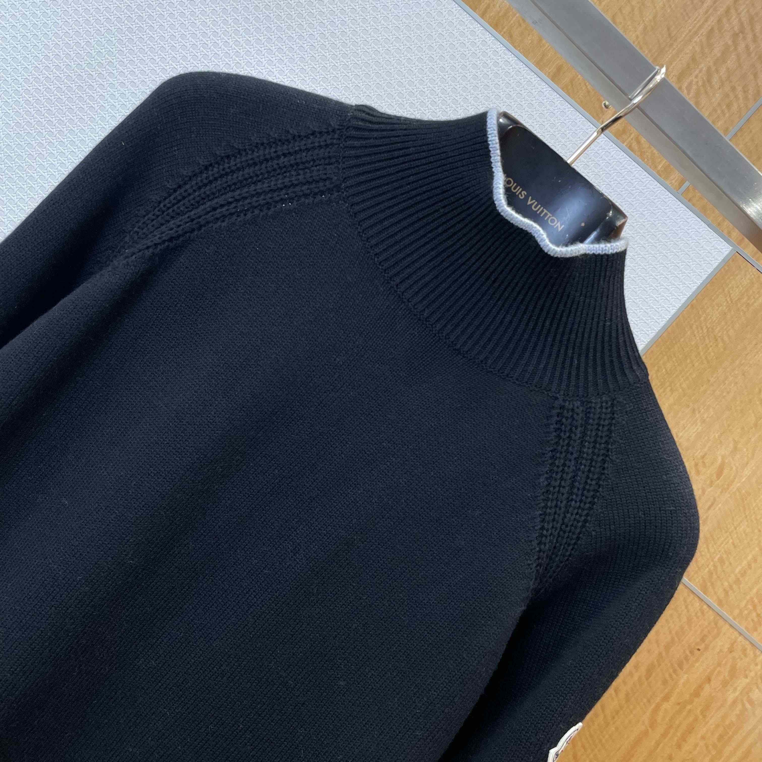 Moncler Alpaca & Wool Blend Turtleneck Sweater - FashionPlug