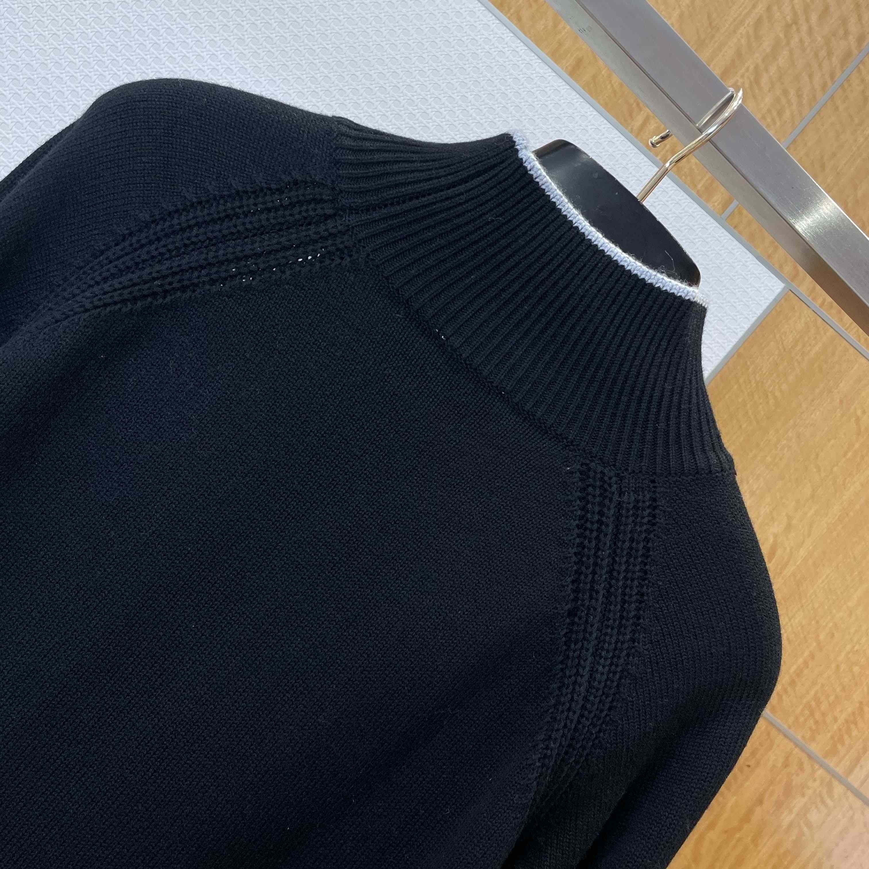 Moncler Alpaca & Wool Blend Turtleneck Sweater - FashionPlug