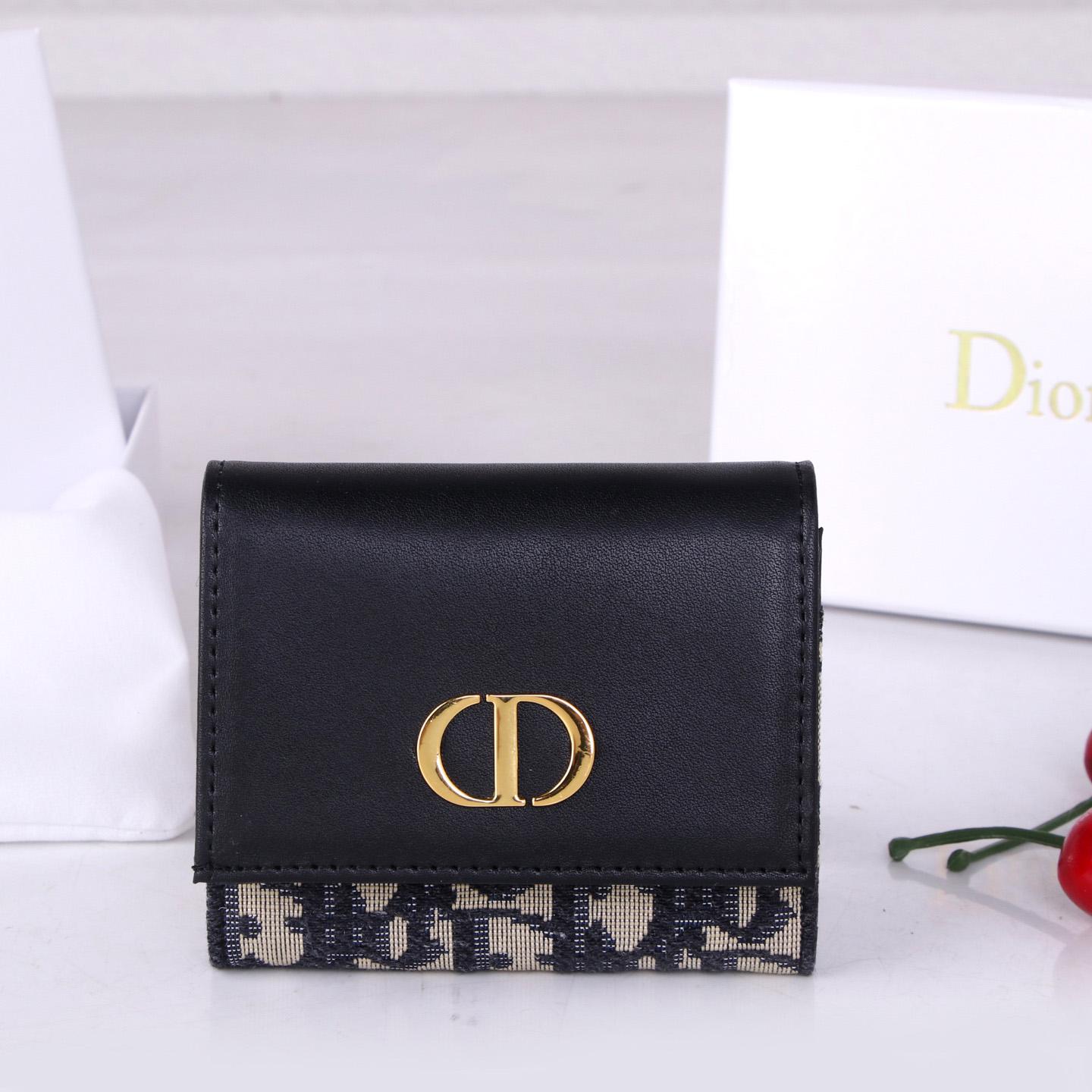 Dior Wallet   11*10*2cm - FashionPlug