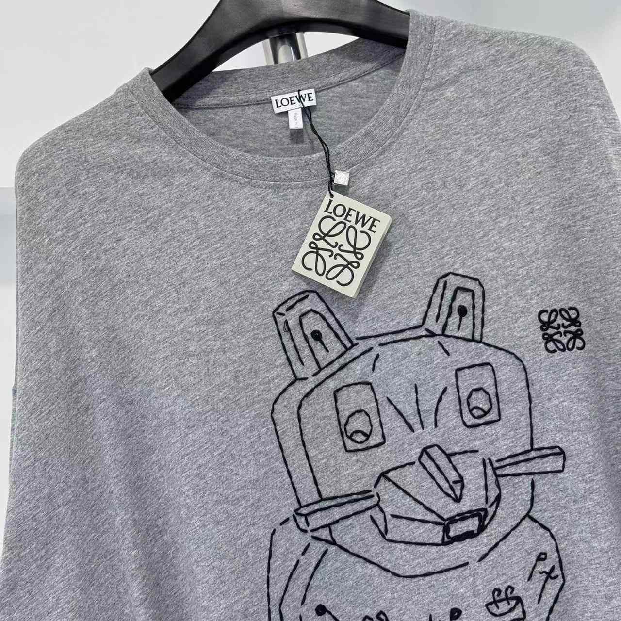 Loewe Long Sleeve T-shirt In Cotton - FashionPlug