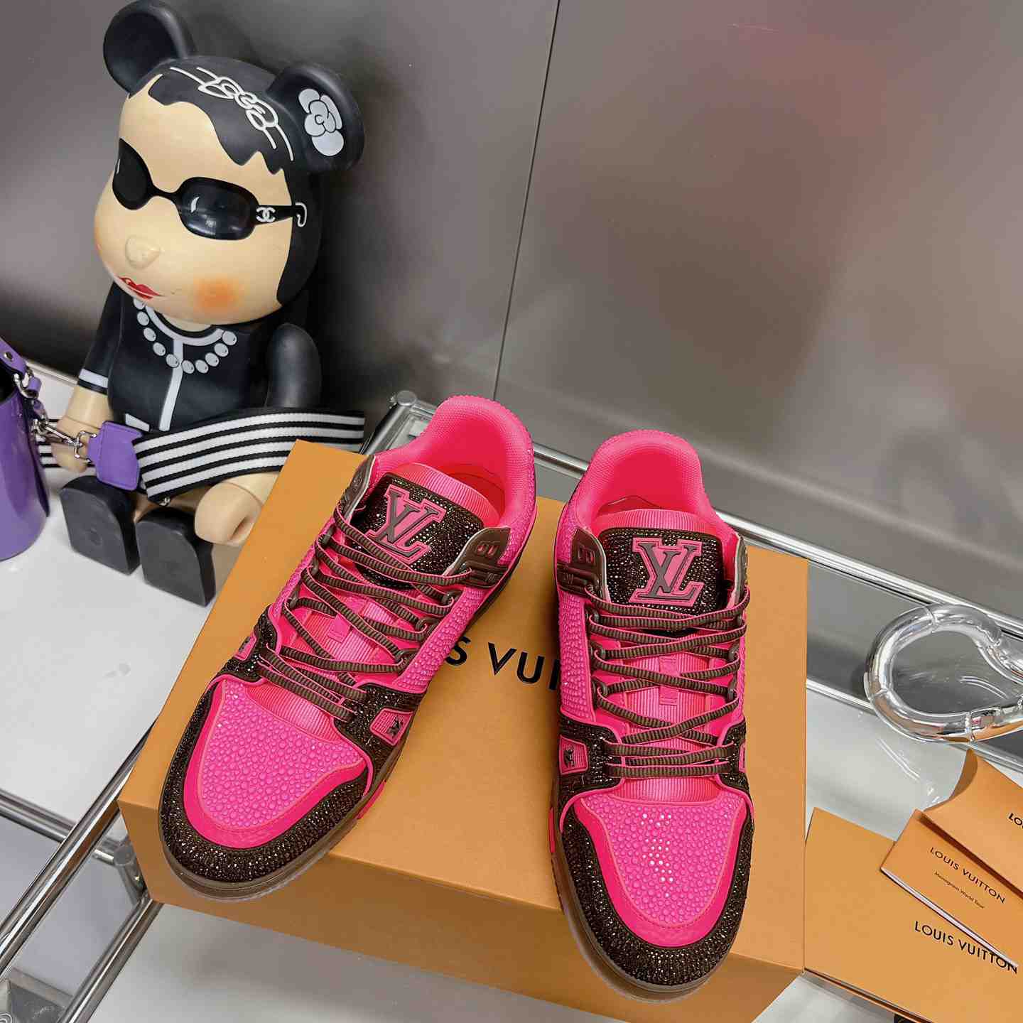 Louis Vuitton LV Trainer Sneaker       1A8Z74 - FashionPlug