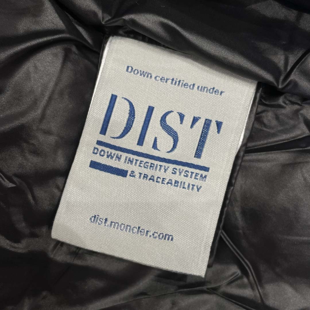 Moncler Vardar Short Down Jacket - FashionPlug