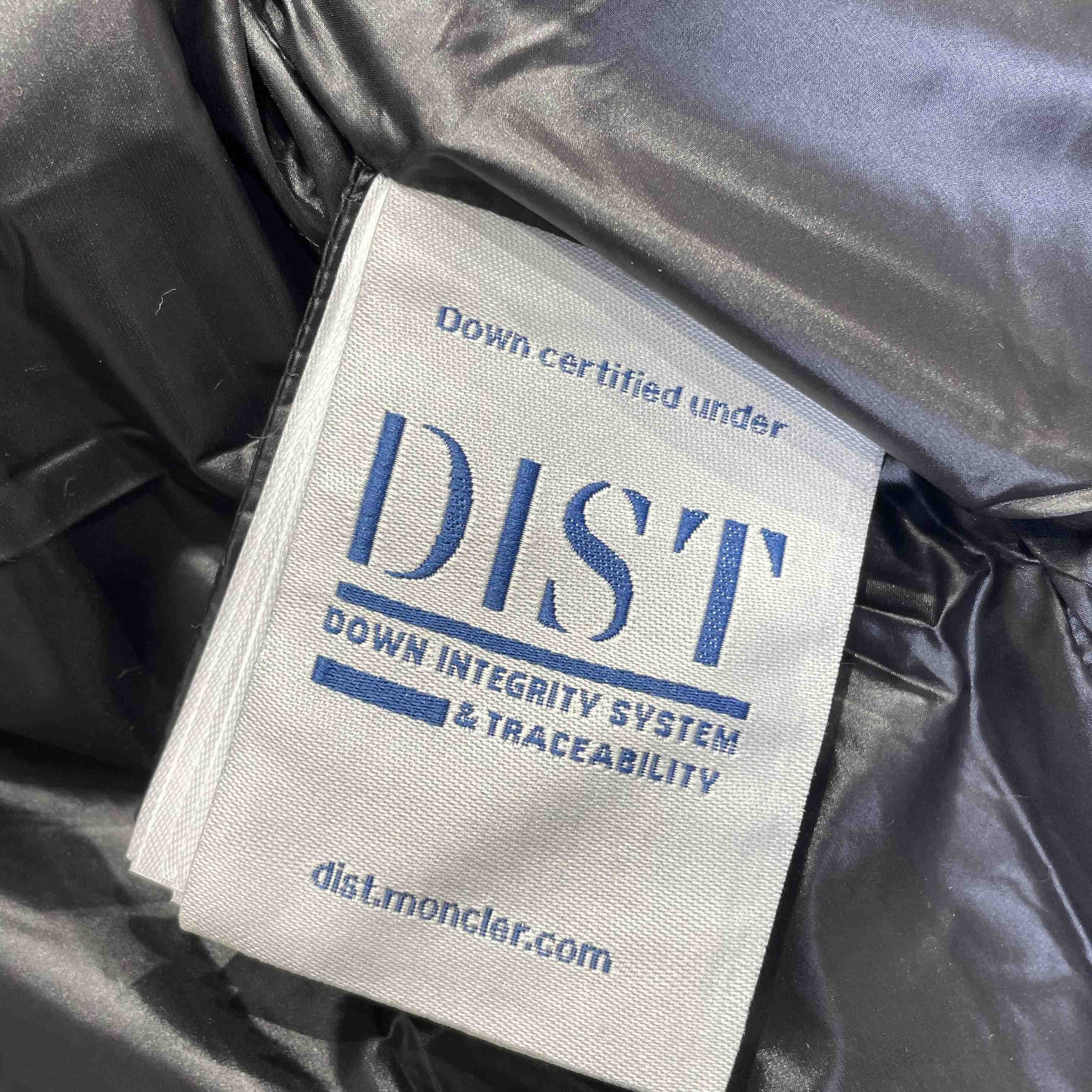 Moncler Vardar Short Down Jacket - FashionPlug