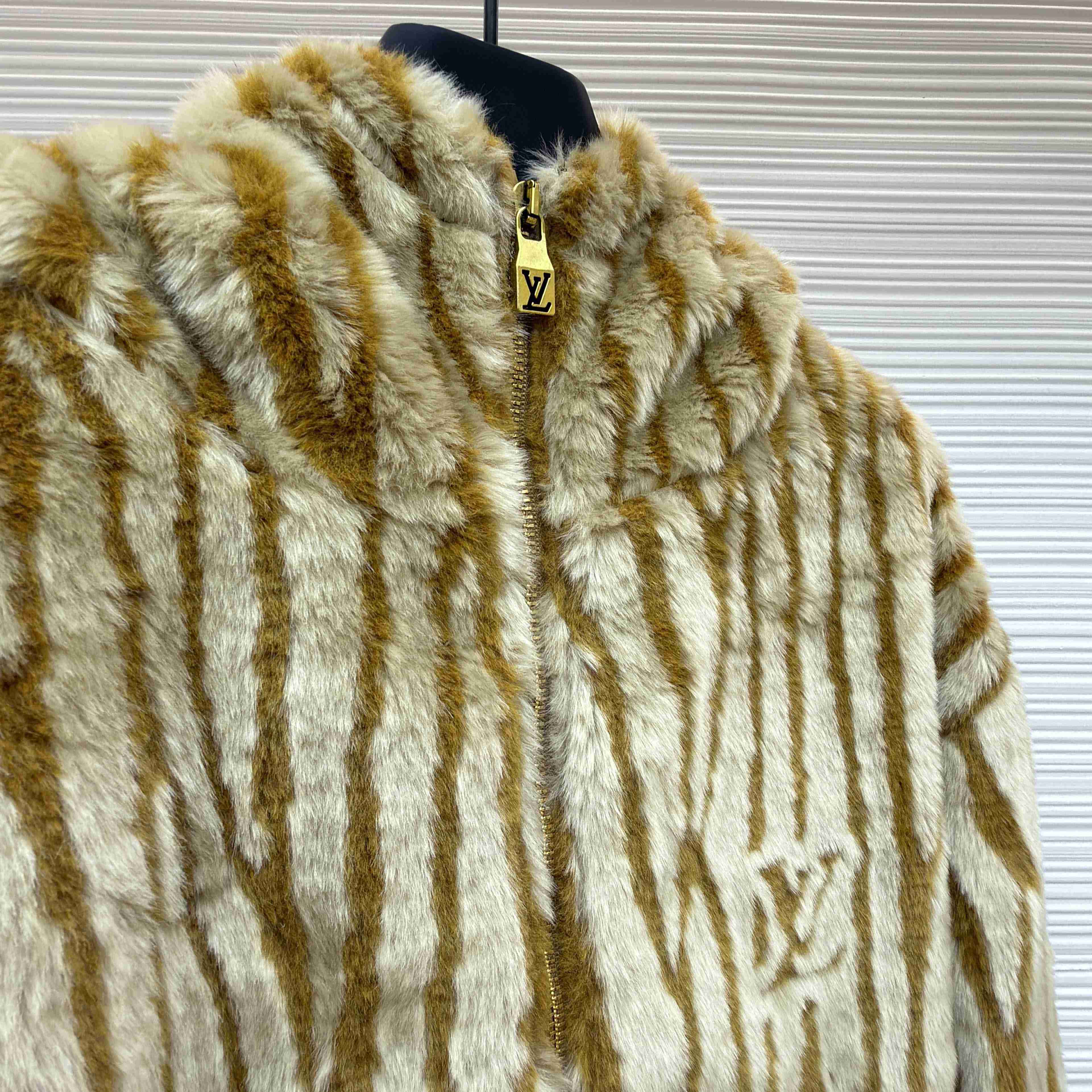 Louis Vuitton Epi Fleece Hooded Blouson - FashionPlug