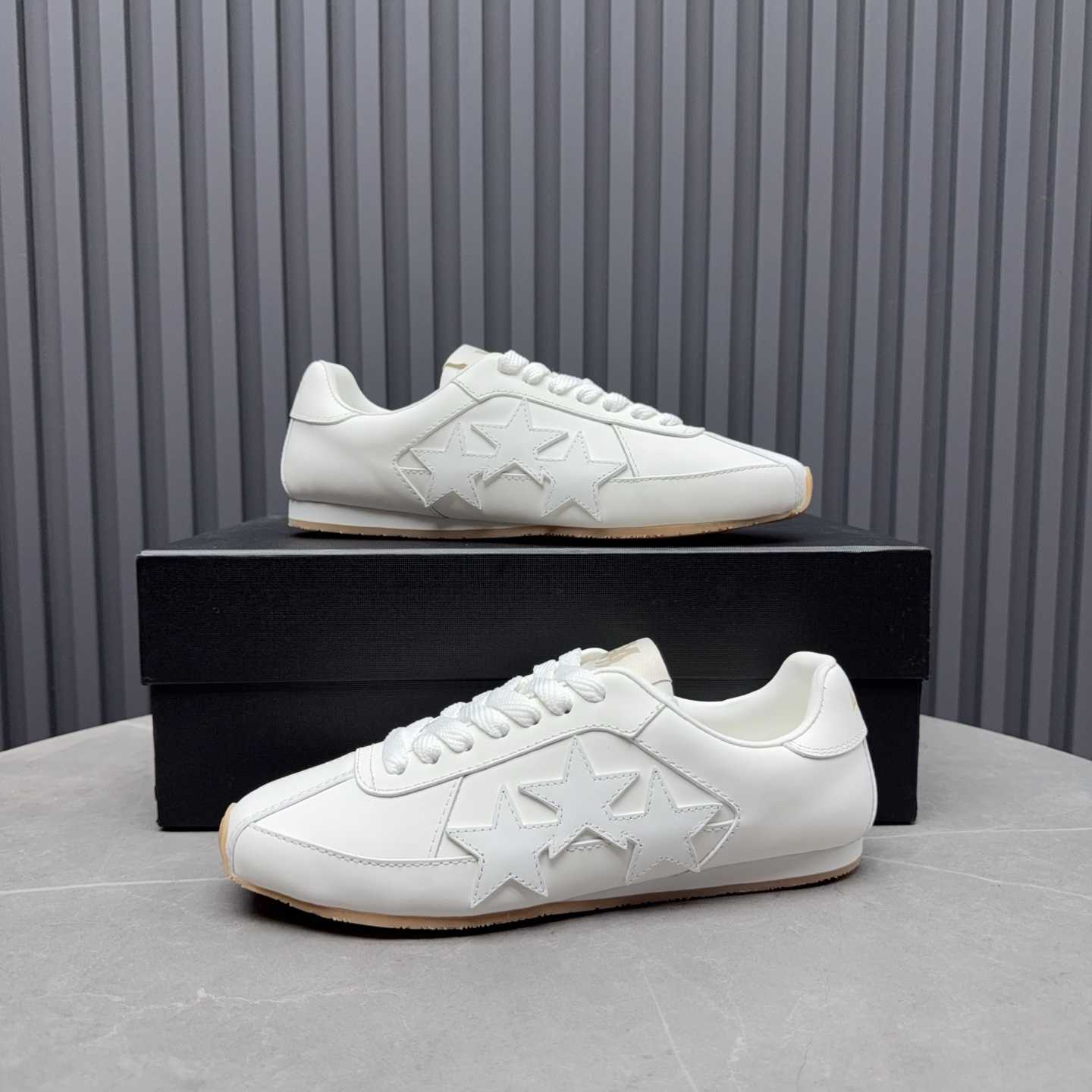 Amiri Pacific Flat - FashionPlug