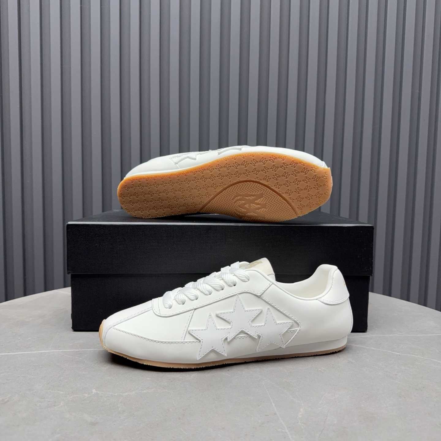 Amiri Pacific Flat - FashionPlug