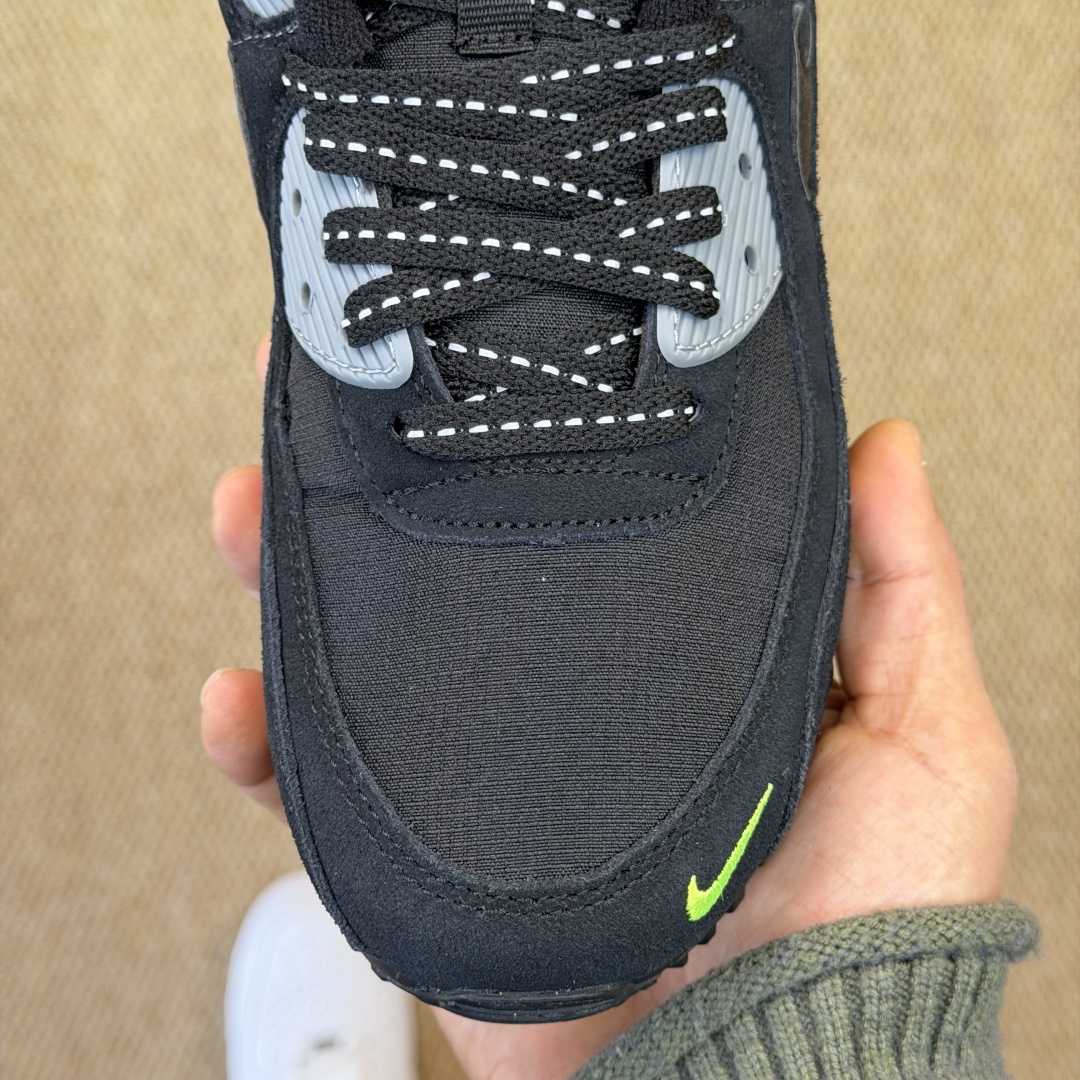 Nike Air Max 90 Sneakers     FZ7186-100 - FashionPlug