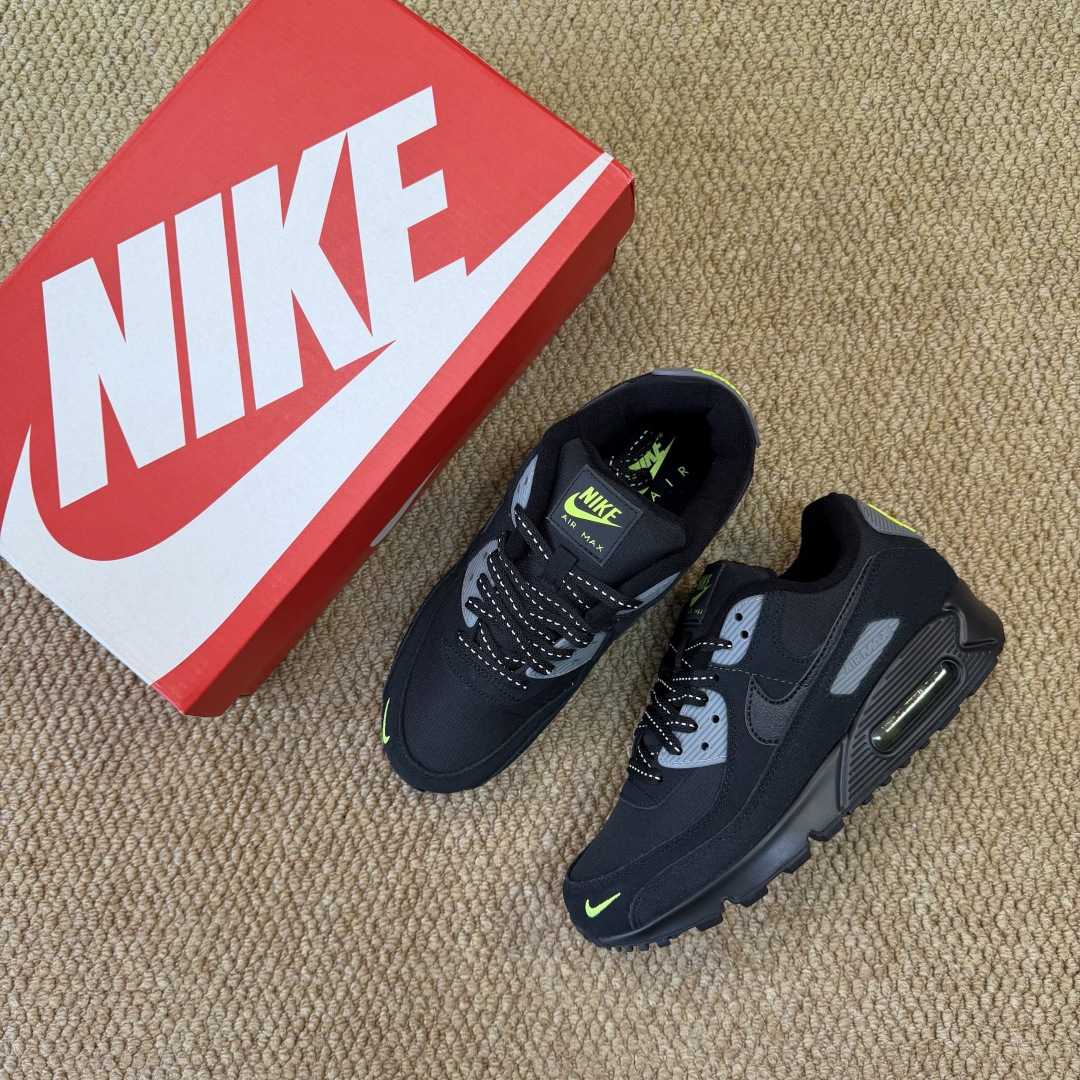 Nike Air Max 90 Sneakers     FZ7186-100 - FashionPlug