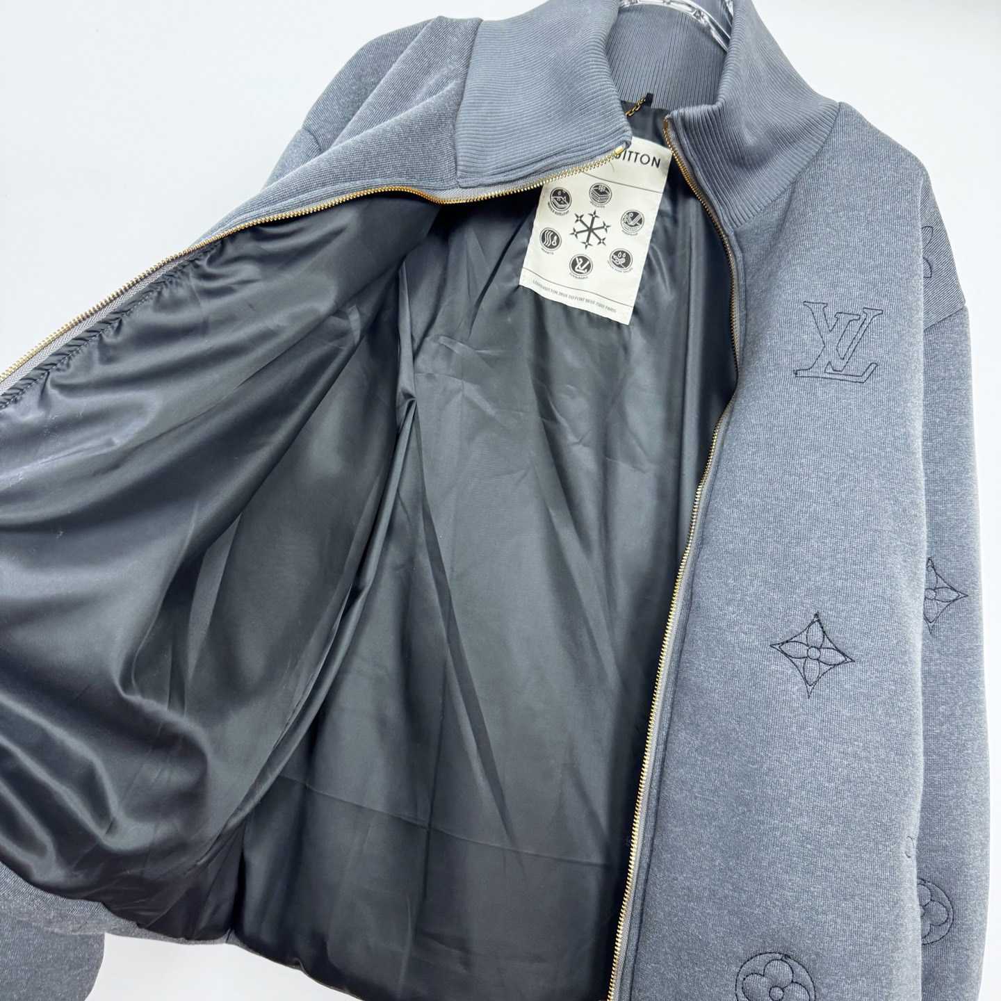 Louis Vuitton Elegant Monogram Knitted Down Blouson - FashionPlug