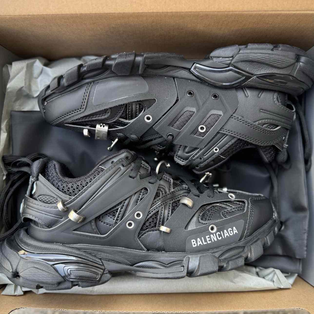 Balenciaga Track piercing Sneaker In Black - FashionPlug