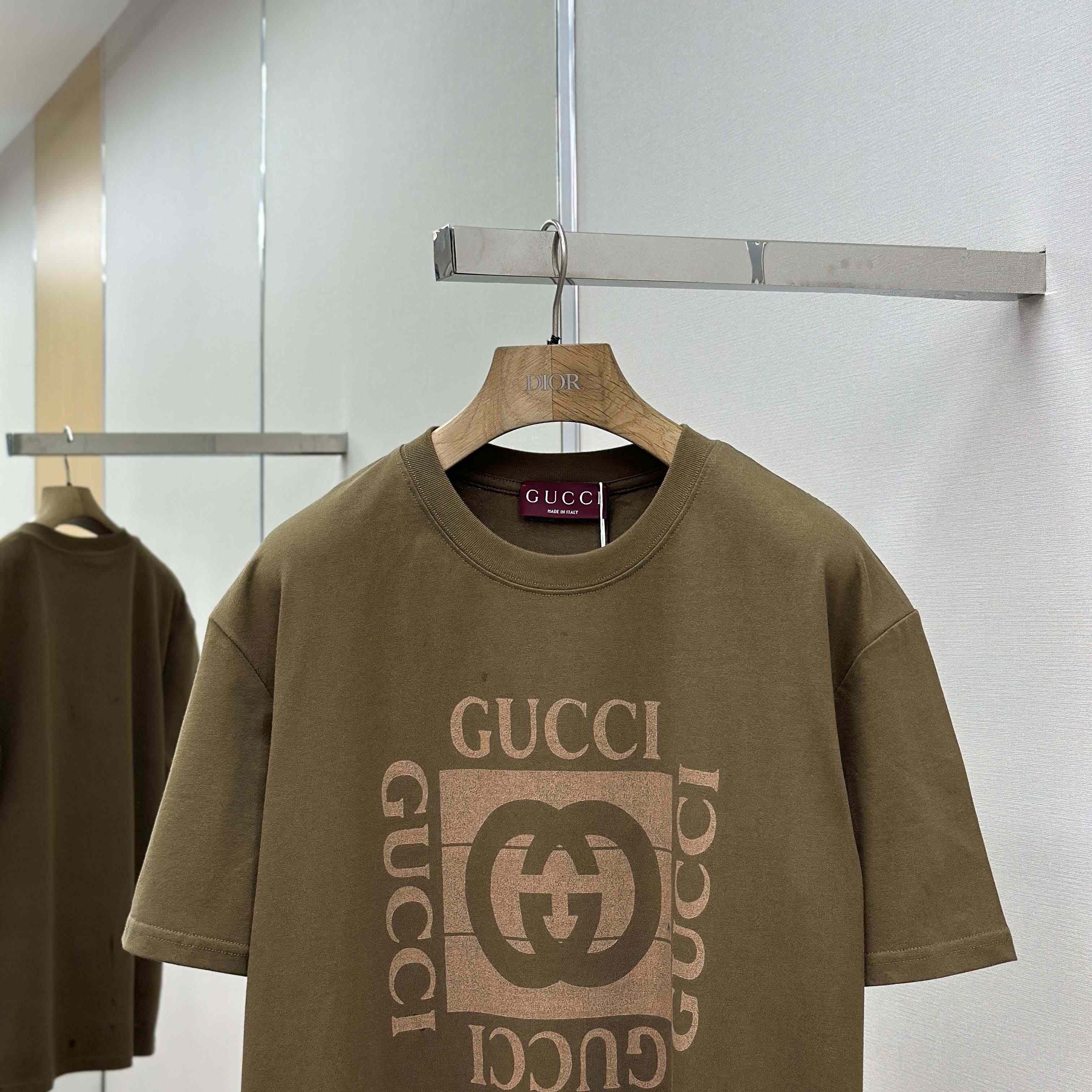 Gucci Cotton Jersey T-shirt With Print - FashionPlug