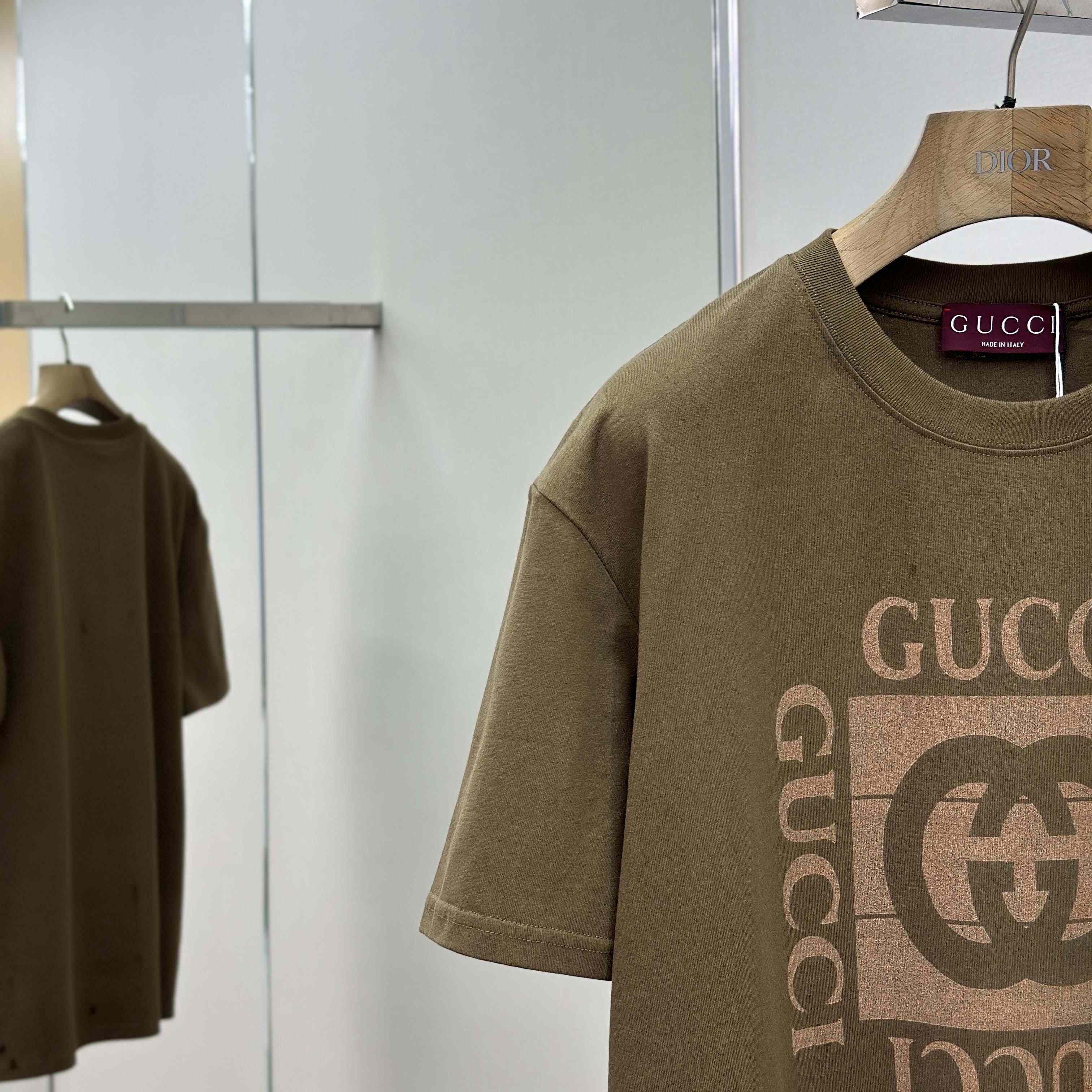 Gucci Cotton Jersey T-shirt With Print - FashionPlug