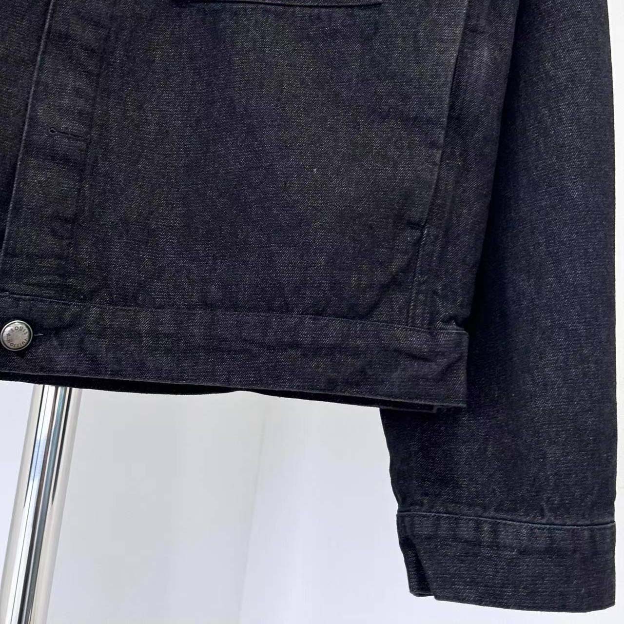 Louis Vuitton Monogram Destroy Denim Trucker Jacket - FashionPlug