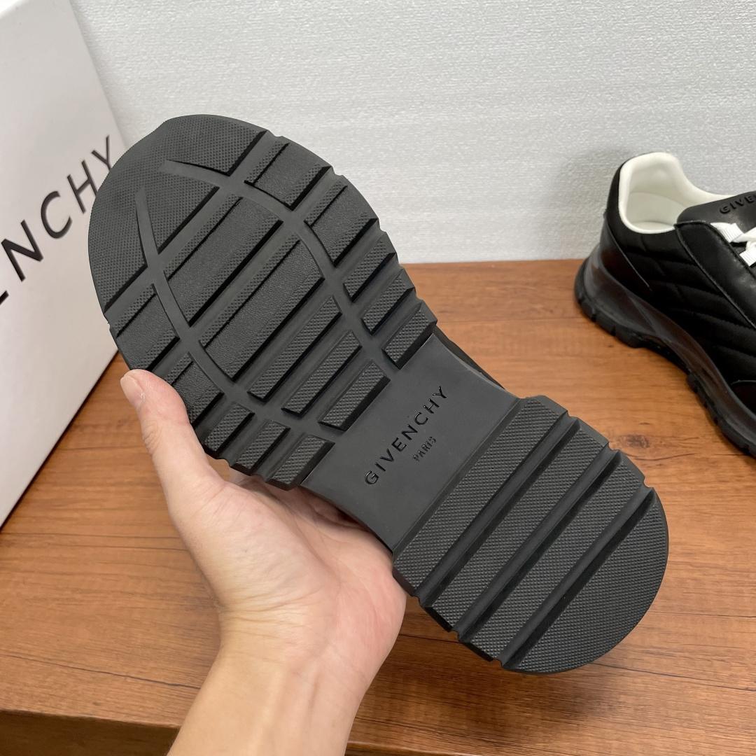 Givenchy Trainers Sneakers In Padded Nylon And Leather - FashionPlug