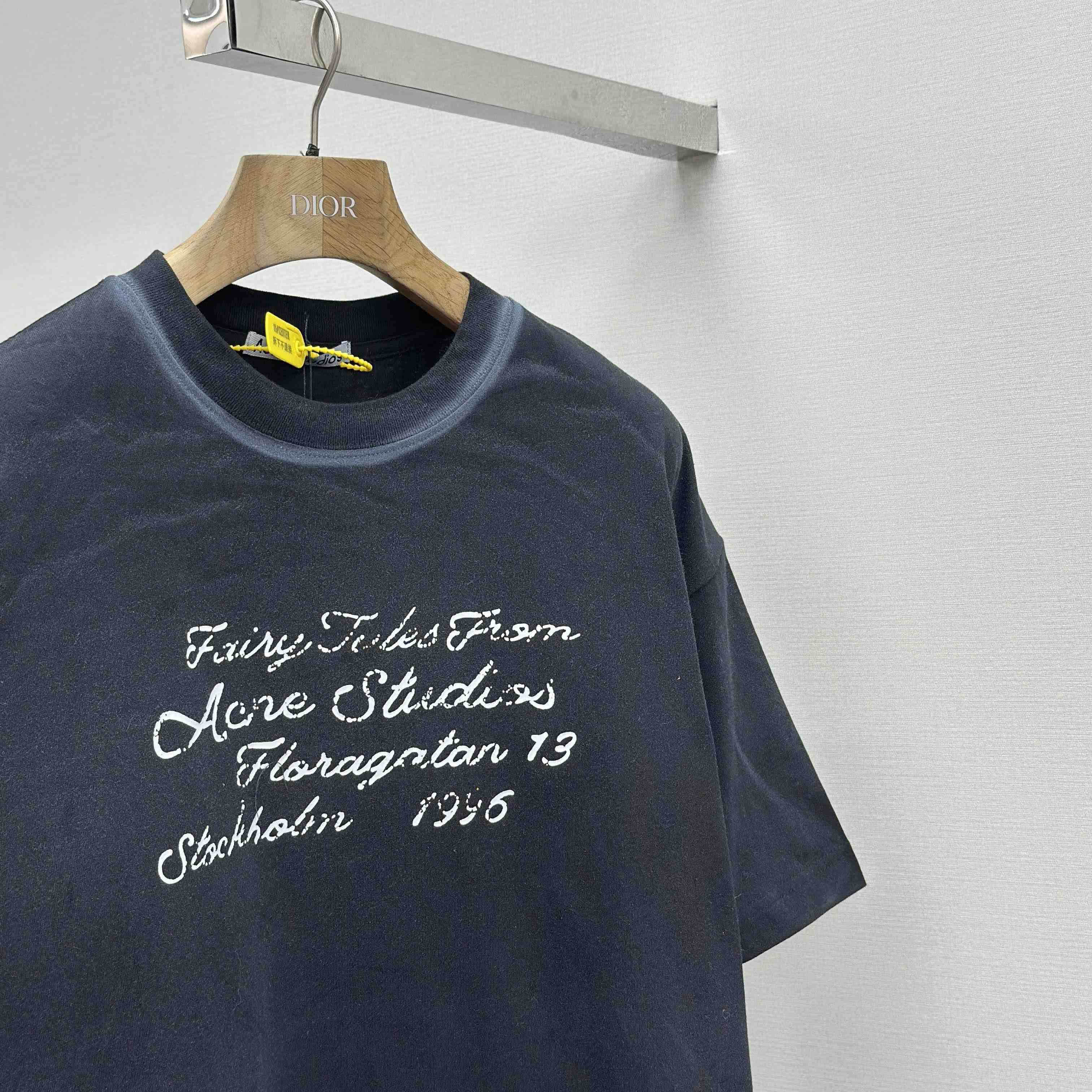 Acne Studios Logo T-shirt  - FashionPlug