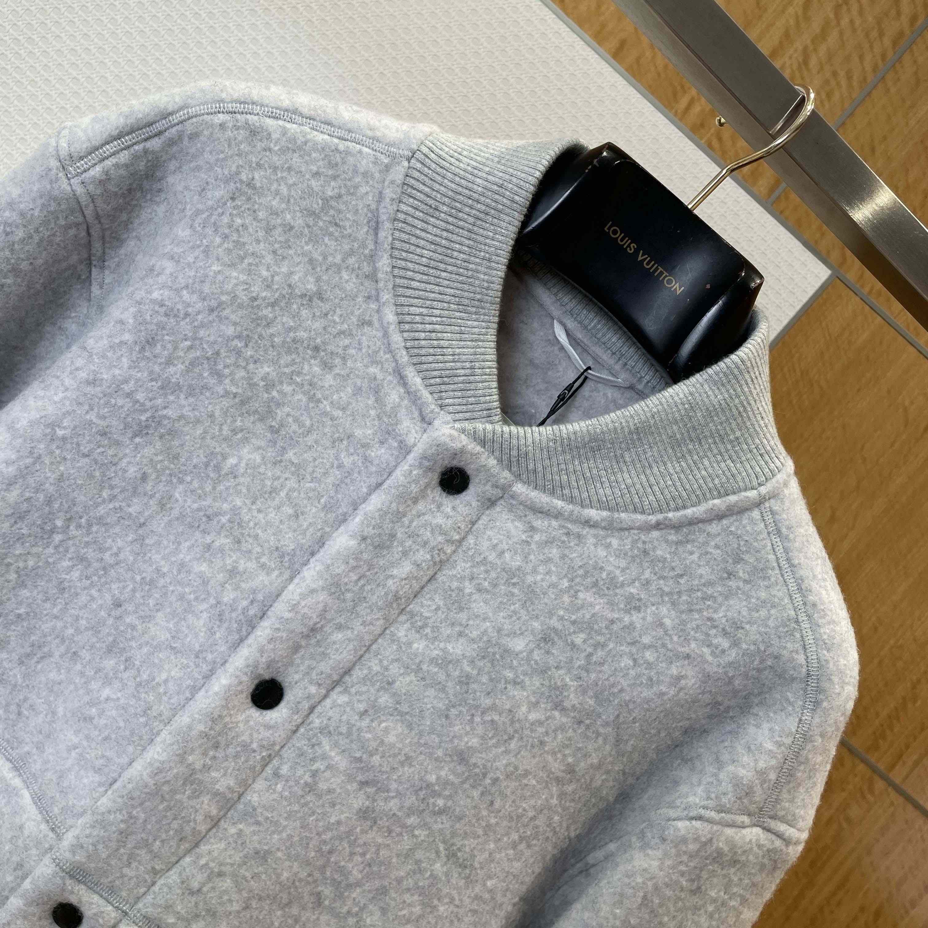 Canada Goose Hudson Fleece Bomber White Label - FashionPlug