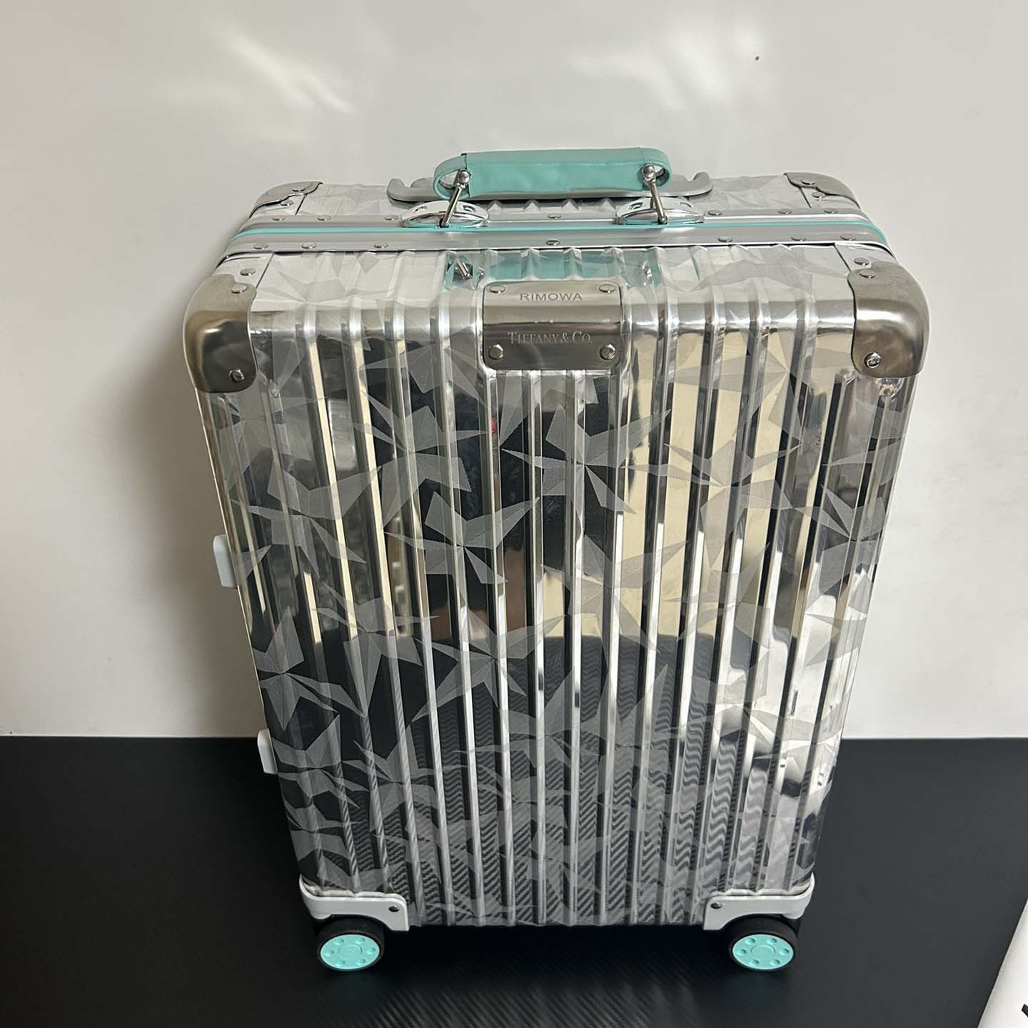Rimowa x Tiffany&CO Luggage    - FashionPlug