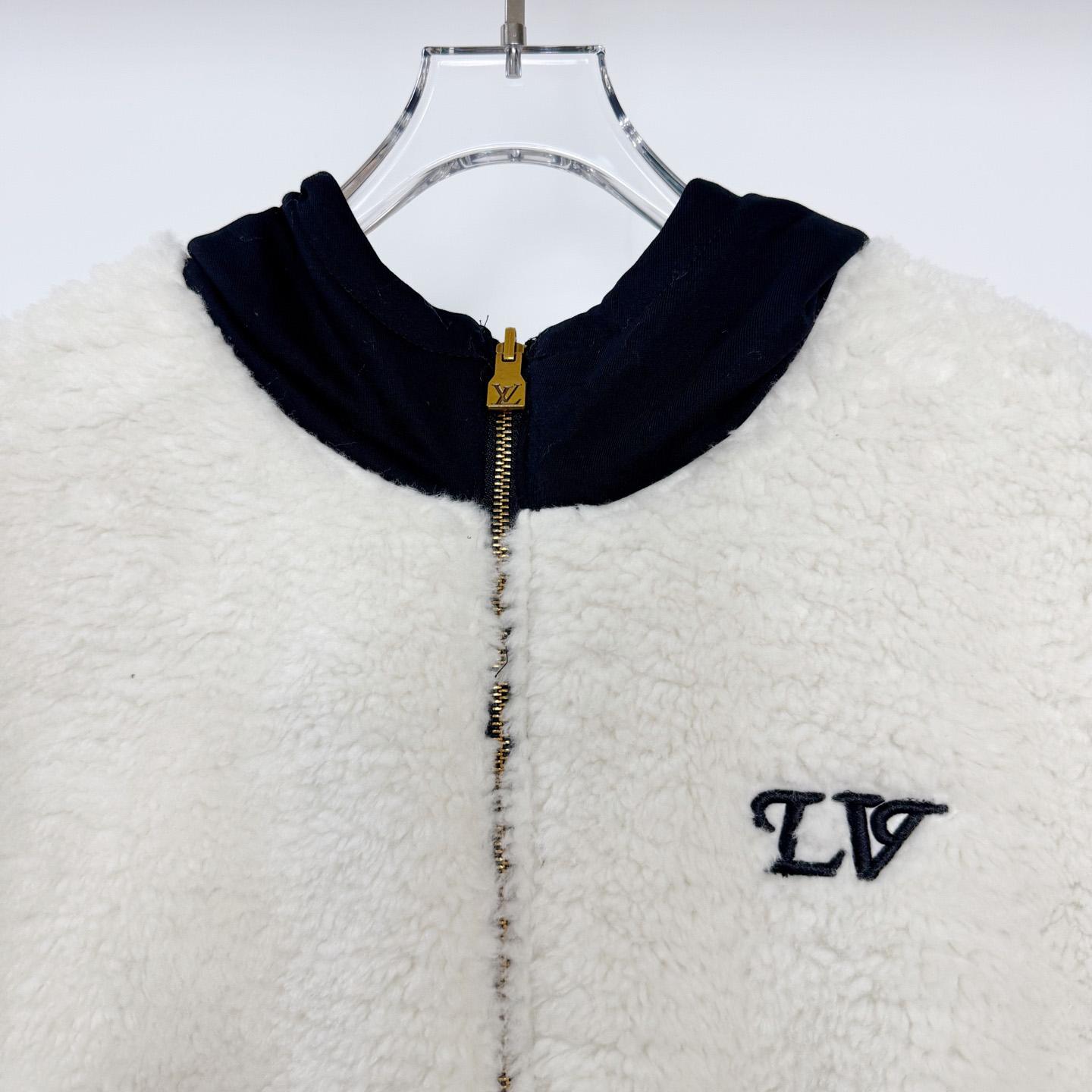 Louis Vuitton Reversible Fleece Gilet - FashionPlug