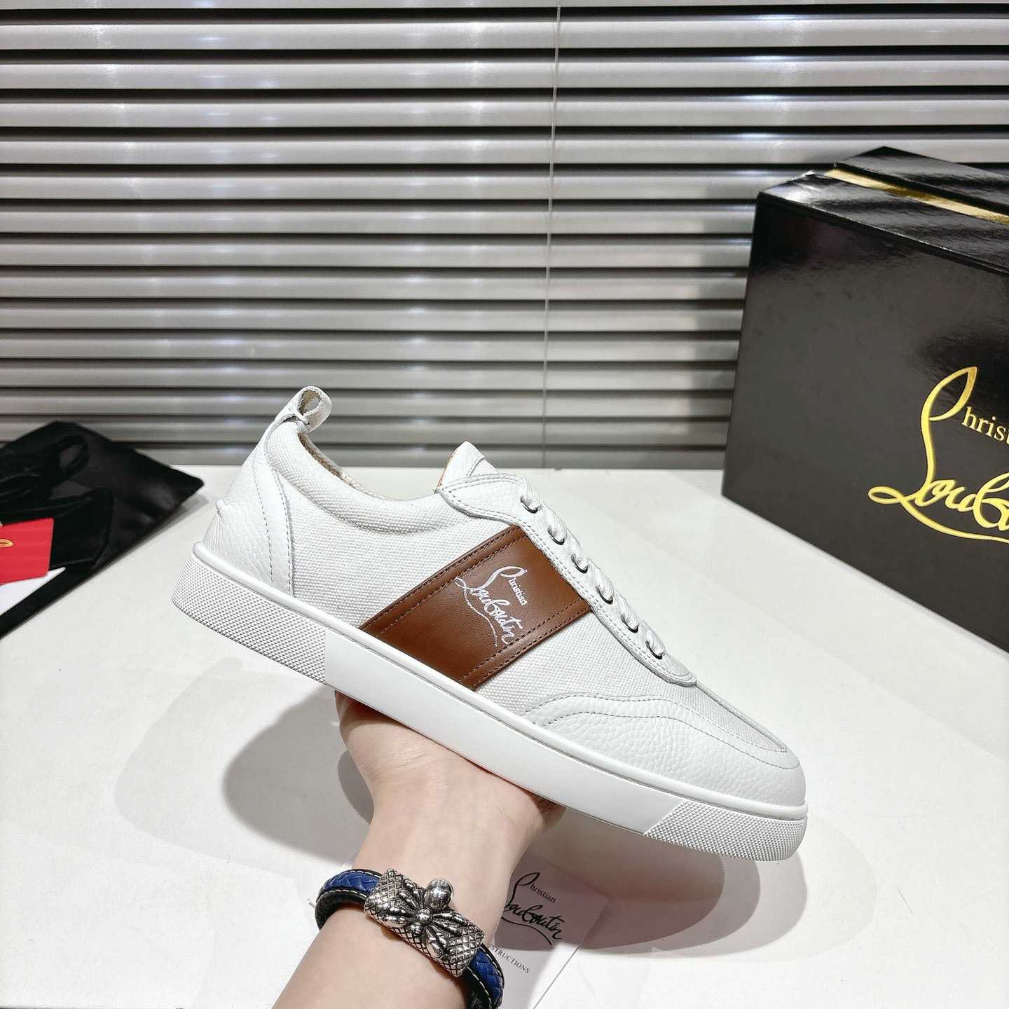Christian Louboutin Retero Sneakers - FashionPlug