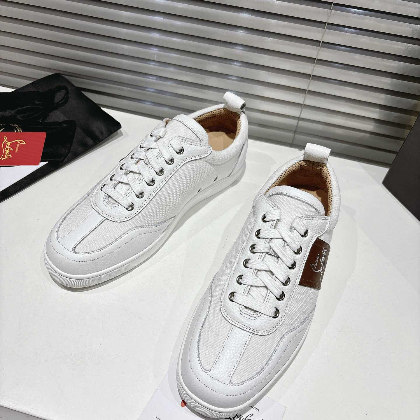 Christian Louboutin Retero Sneakers - FashionPlug