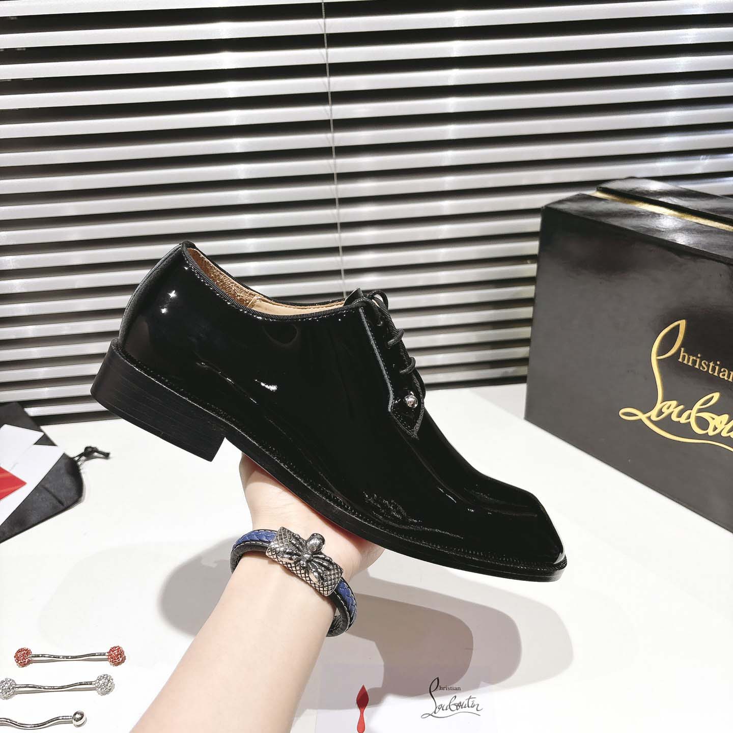 Christian Louboutin Chambeliss Derbies - Patent calf leather - FashionPlug