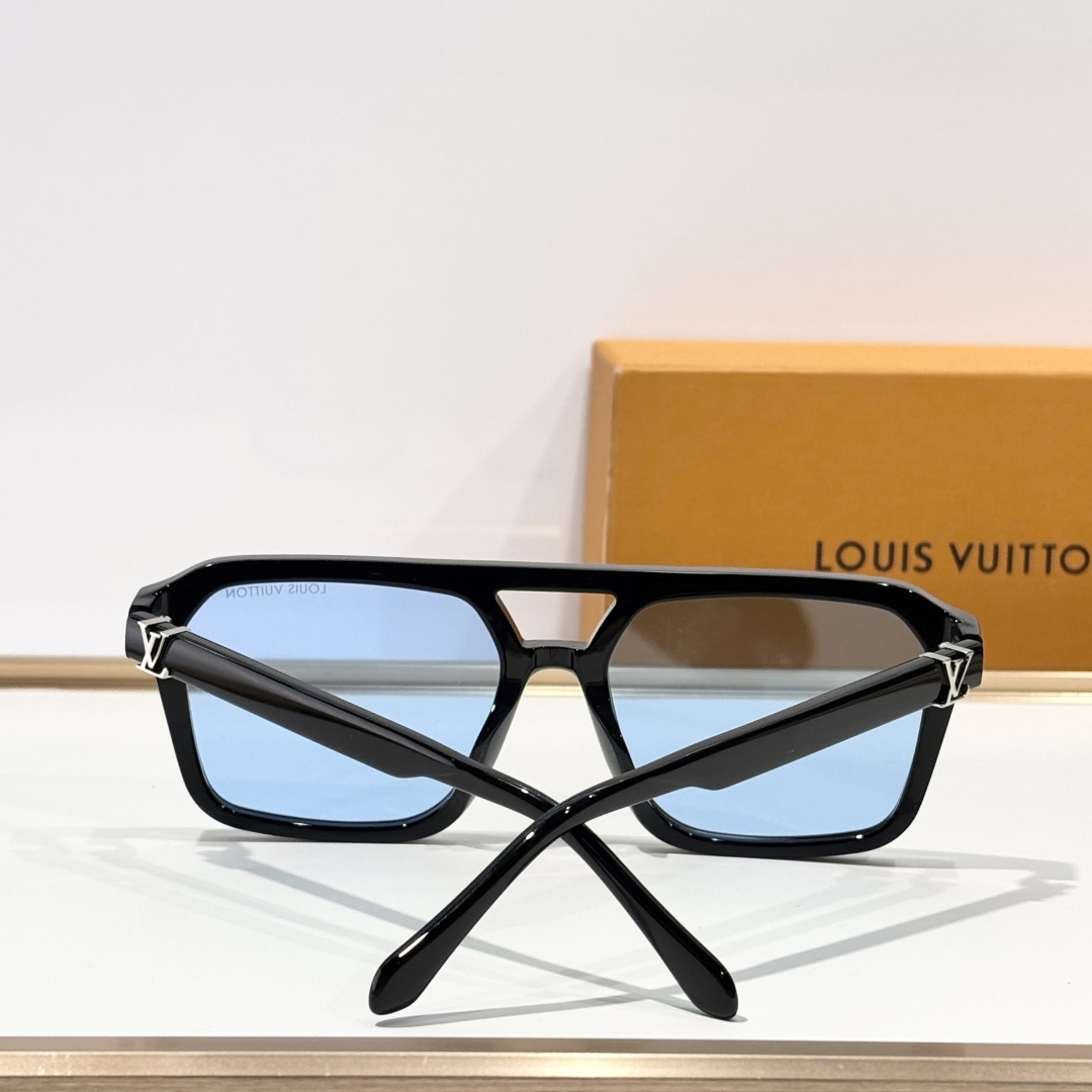 Louis Vuitton LV Hit Large Square Sunglasses   Z3059U - FashionPlug