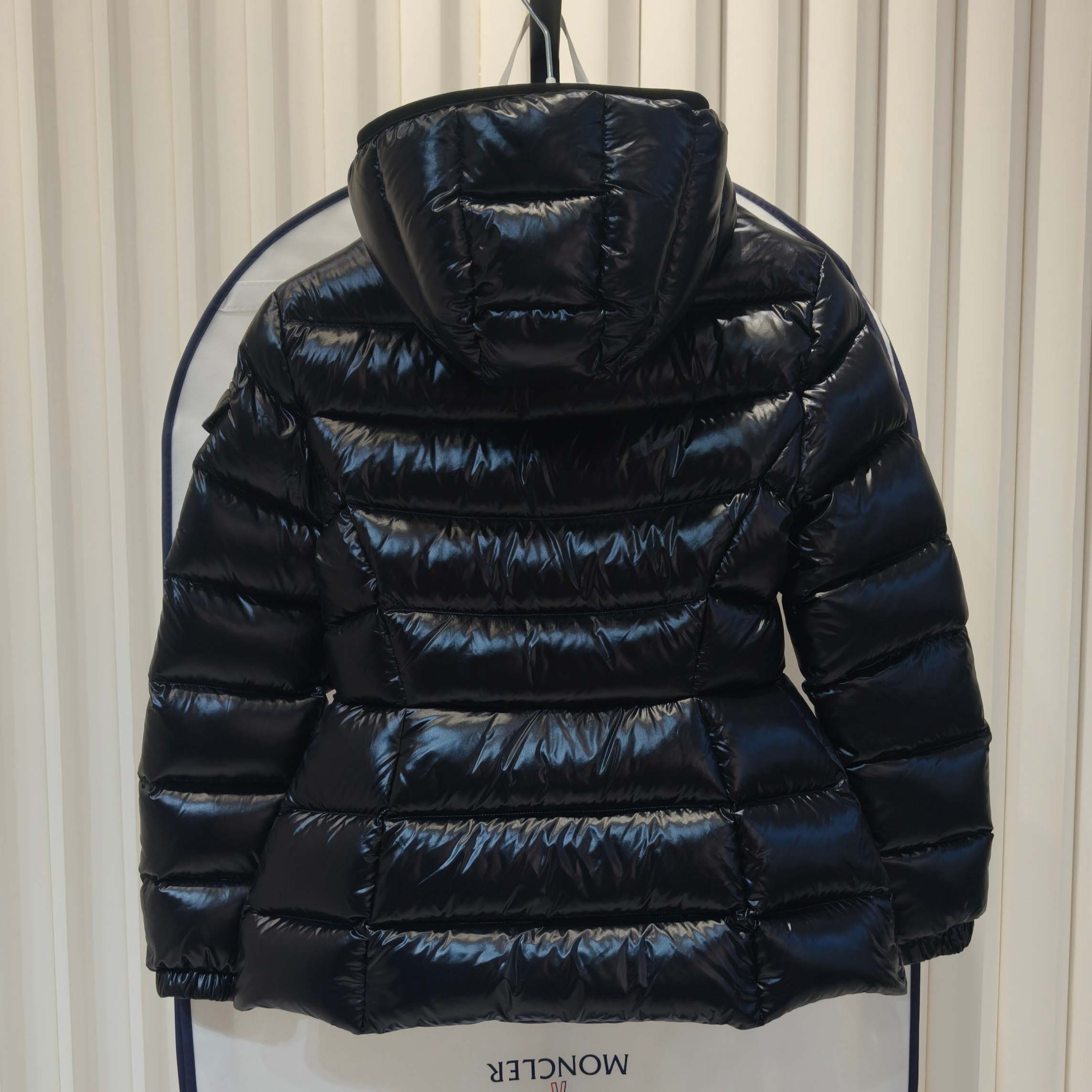 Moncler Barante Hooded Short Down Jacket - FashionPlug
